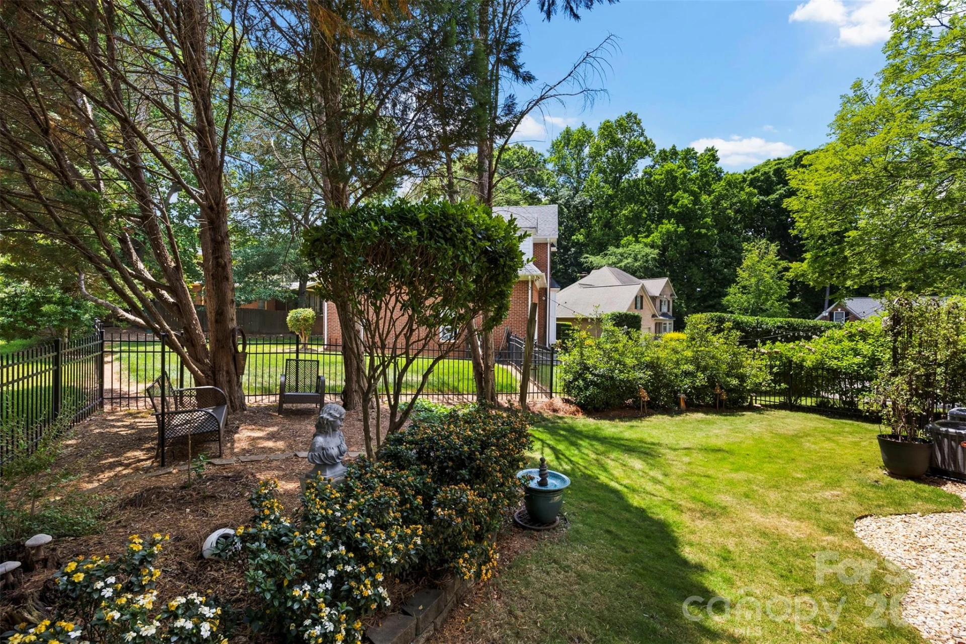 1964 Middleton Place - Photo 30