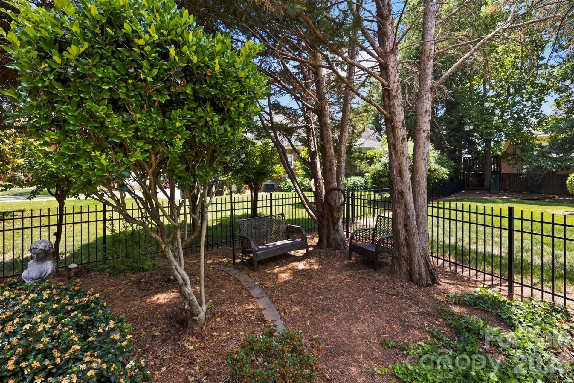 1964 Middleton Place - Photo 32