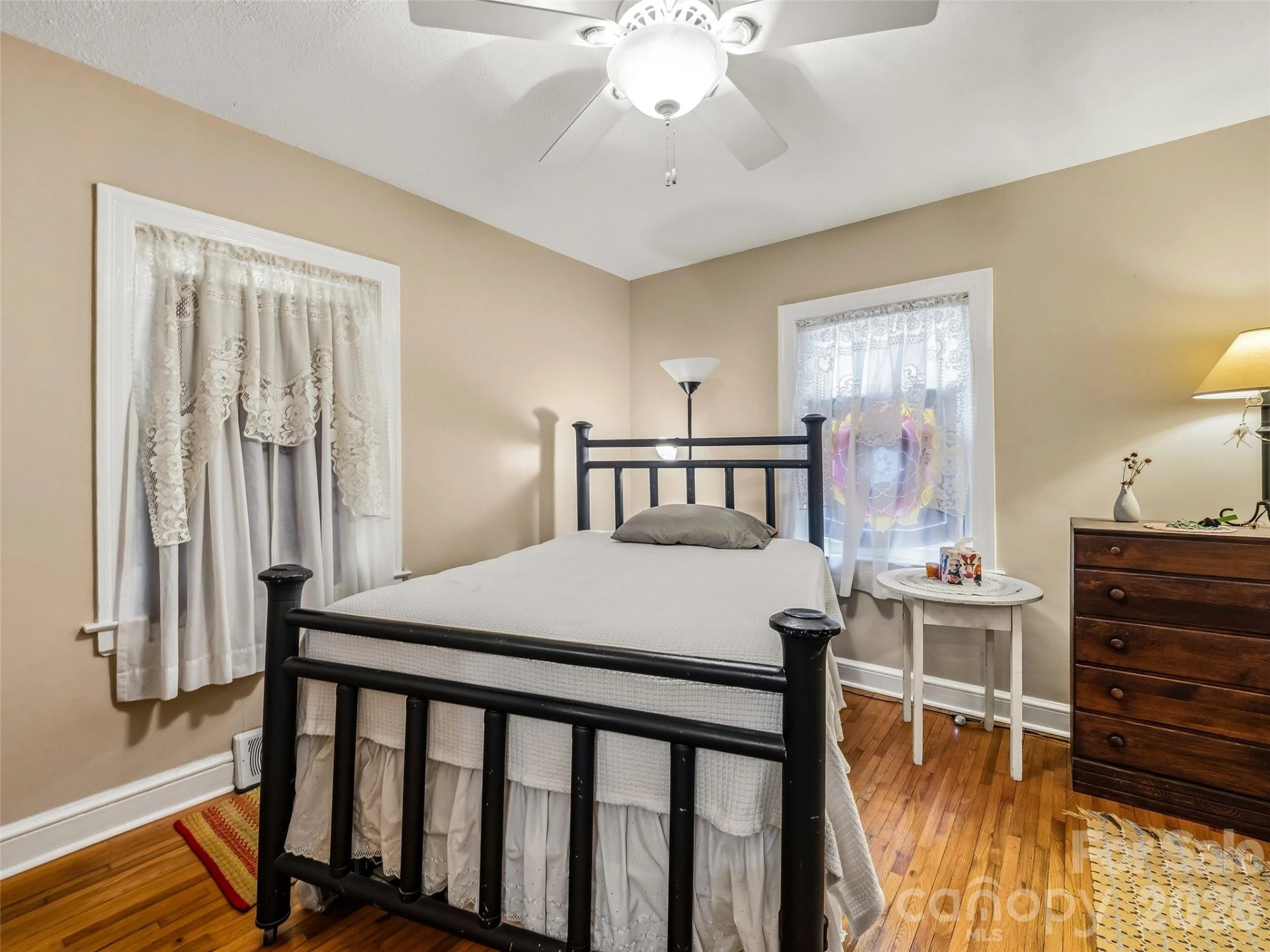 28 Canterbury Road - Photo 15