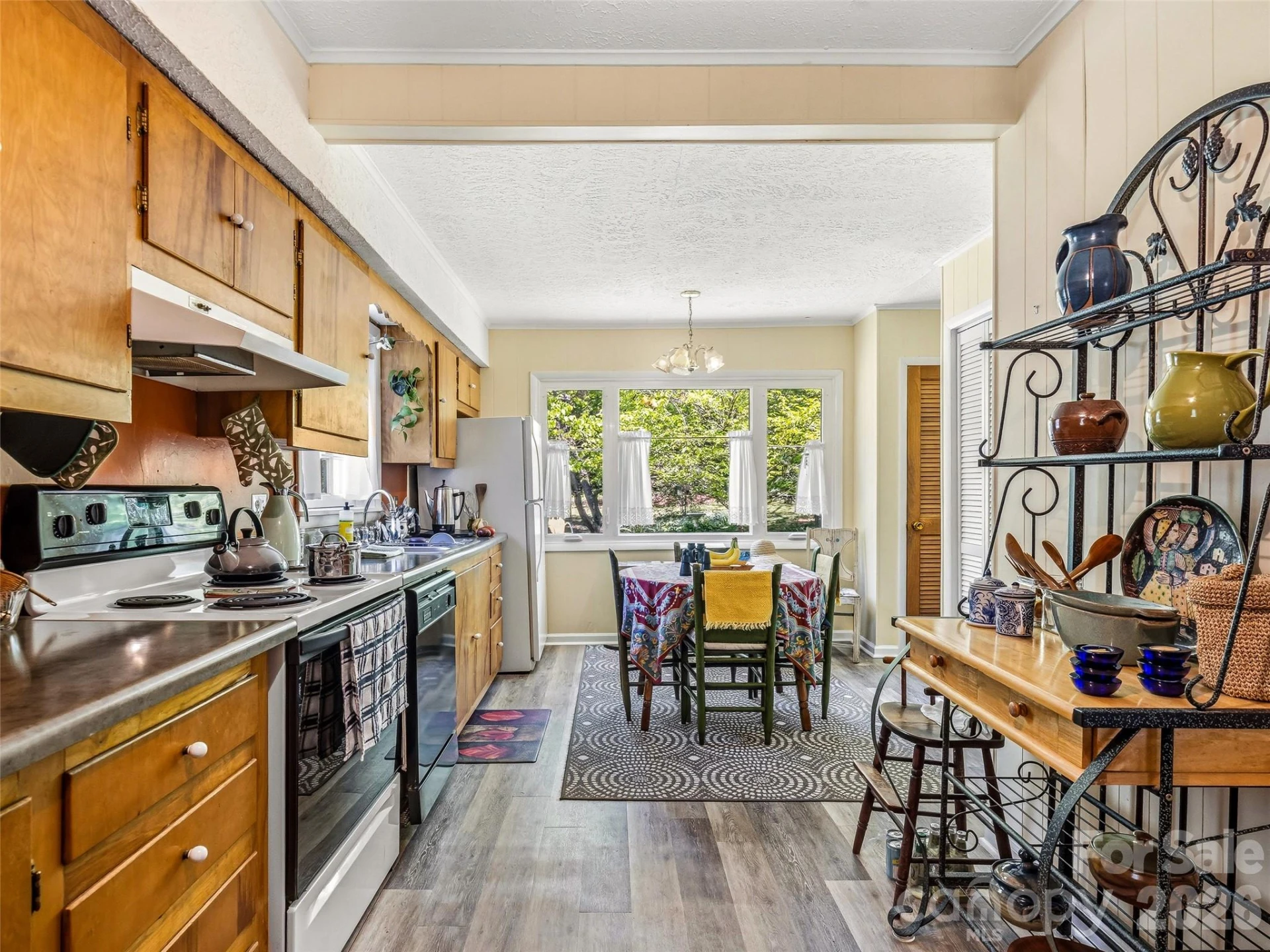 28 Canterbury Road - Photo 8