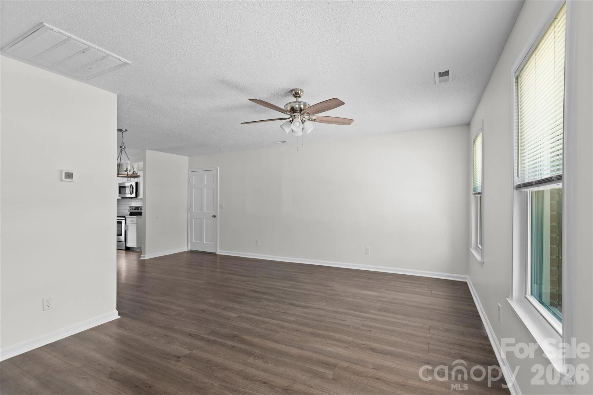 355 Weatherford Drive - Photo 4