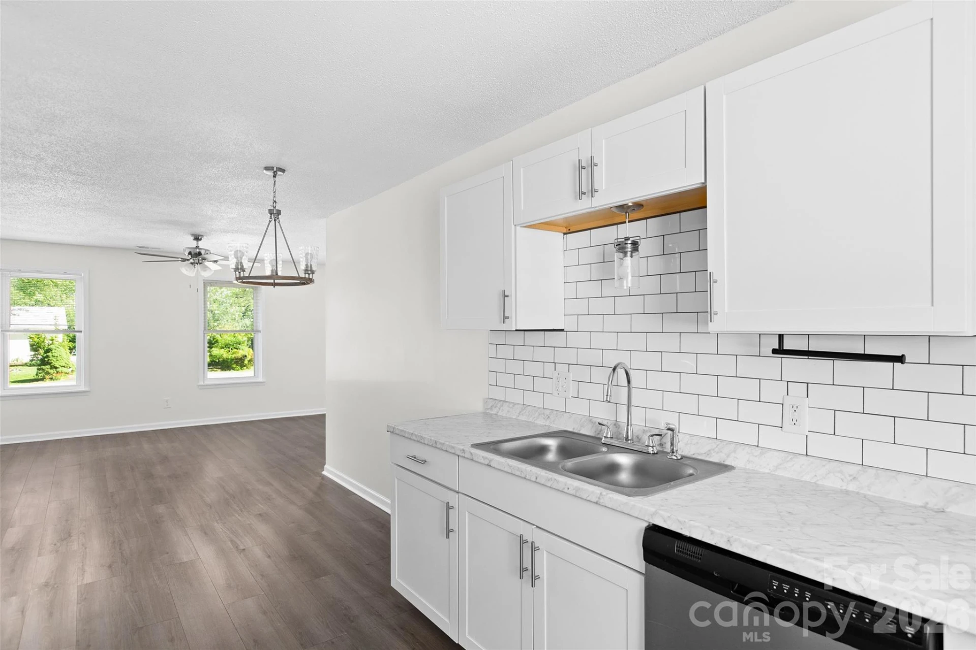 355 Weatherford Drive - Photo 7