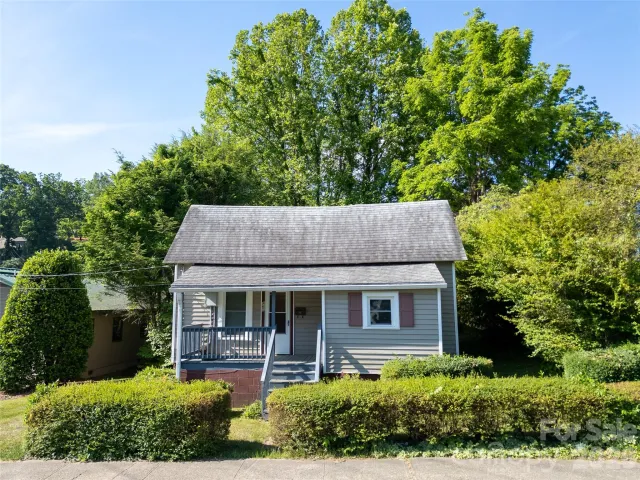 462 Walnut Street, Waynesville, NC, 28786