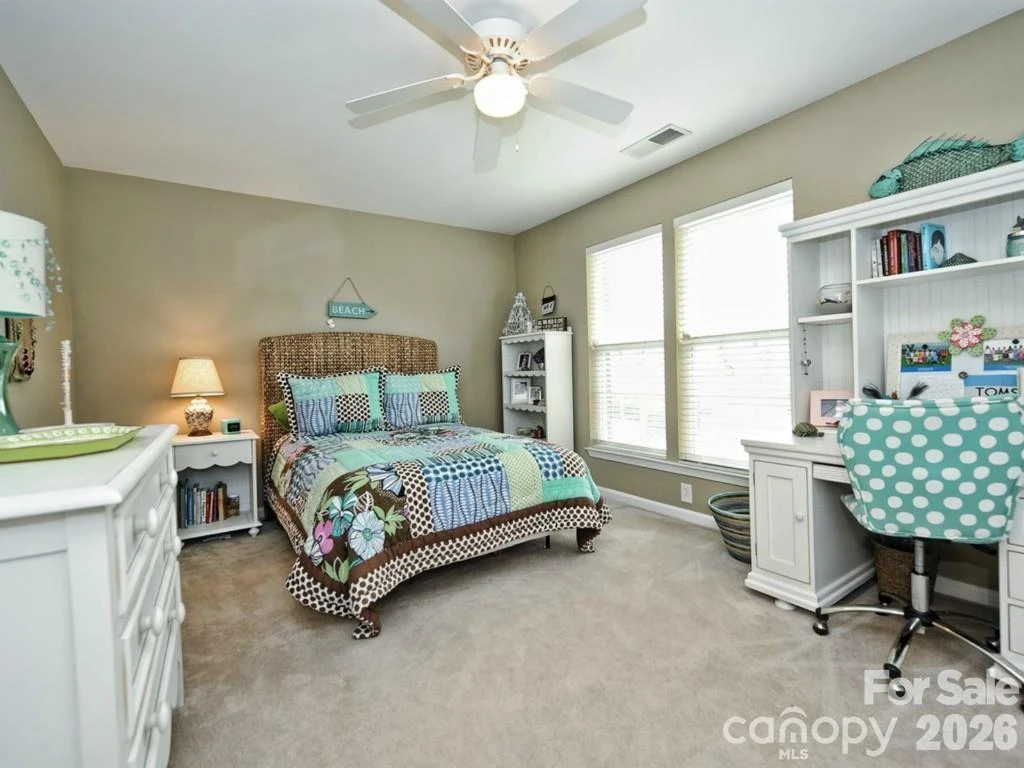 10412 Berkeley Woods Lane - Photo 7