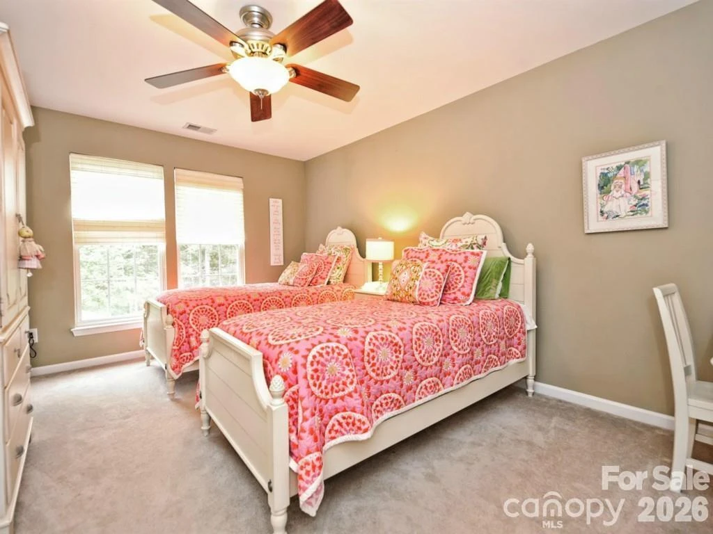 10412 Berkeley Woods Lane - Photo 8