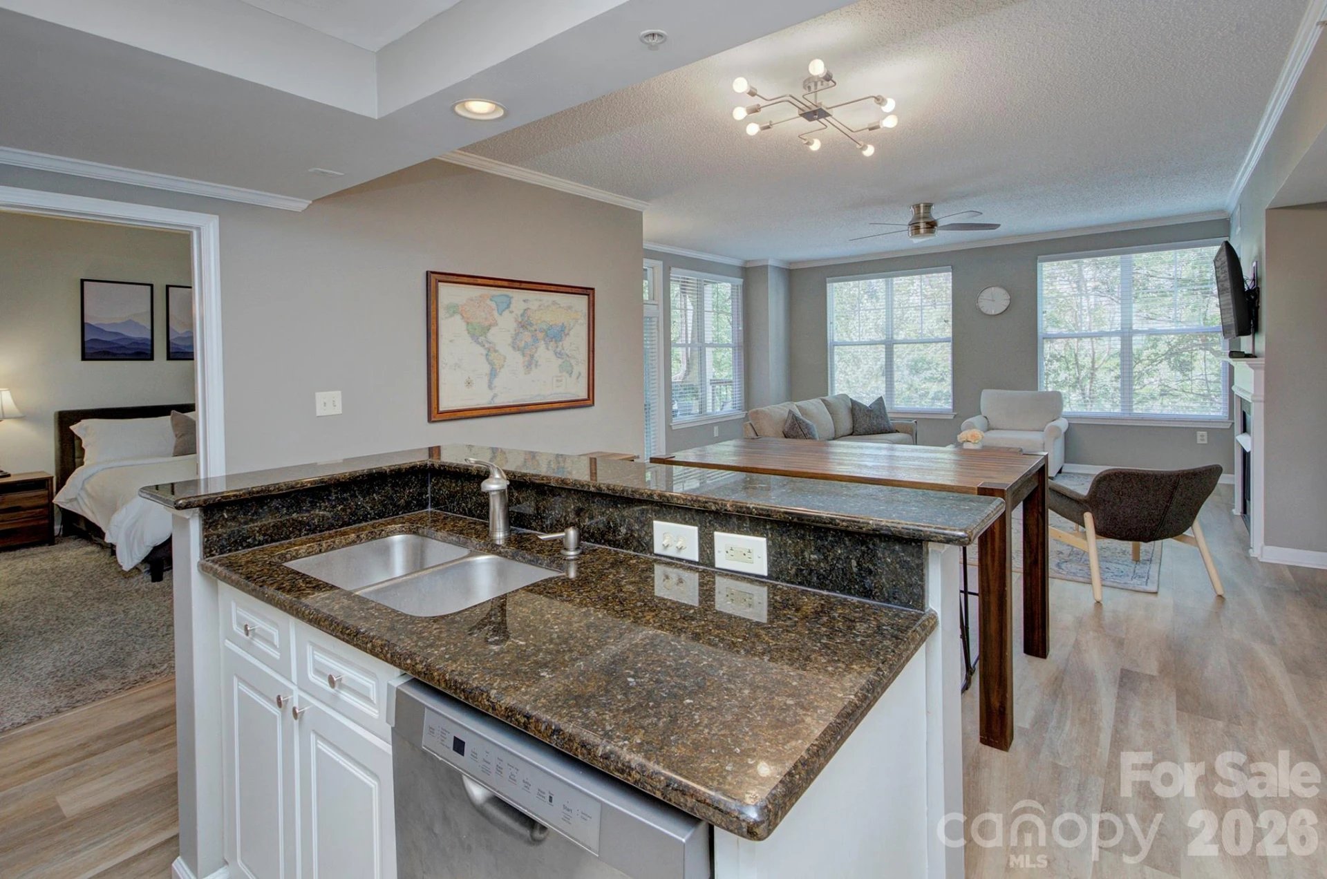 405 7th Street #303 - Photo 8