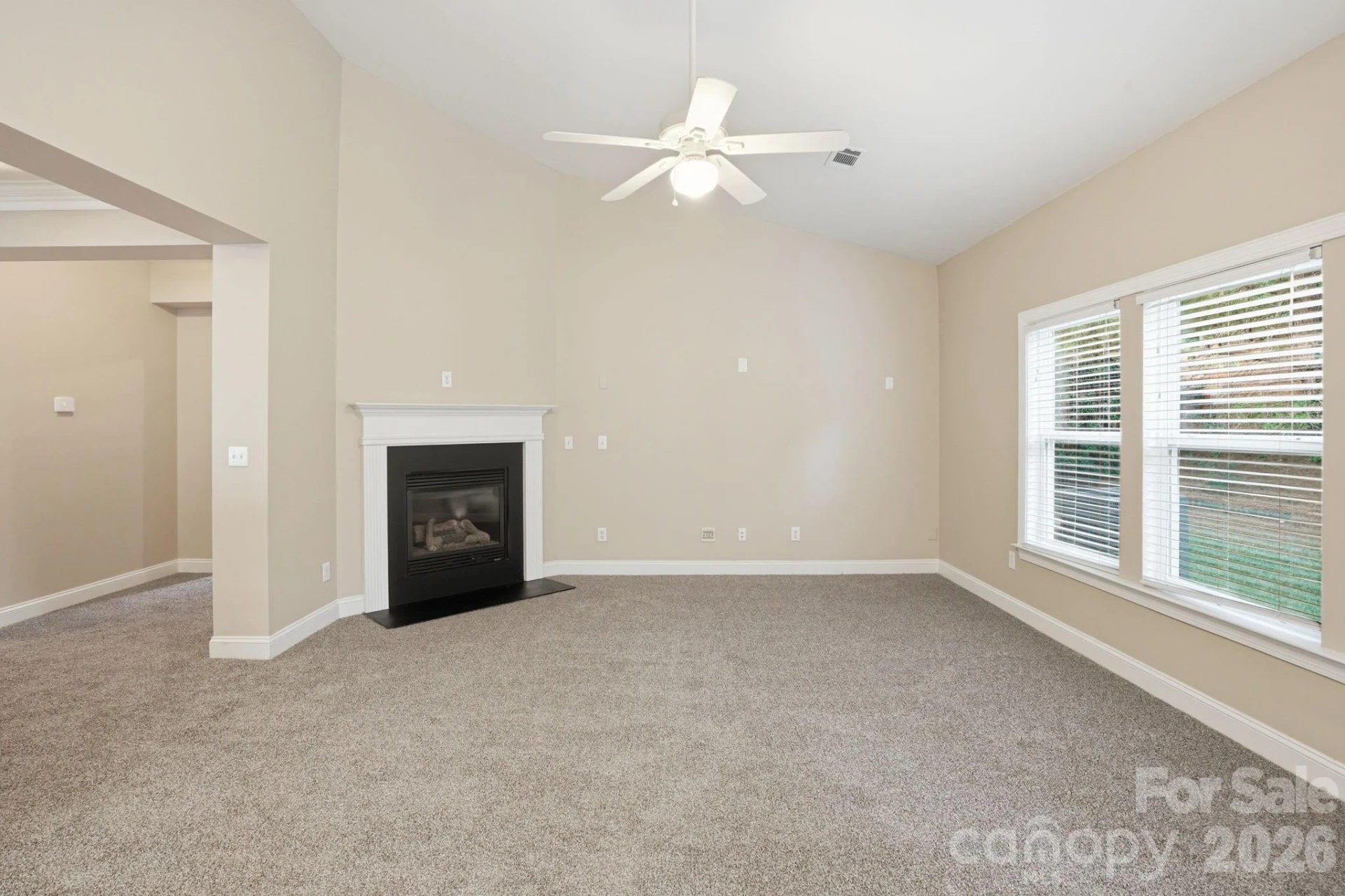 9527 Seamill Road - Photo 16