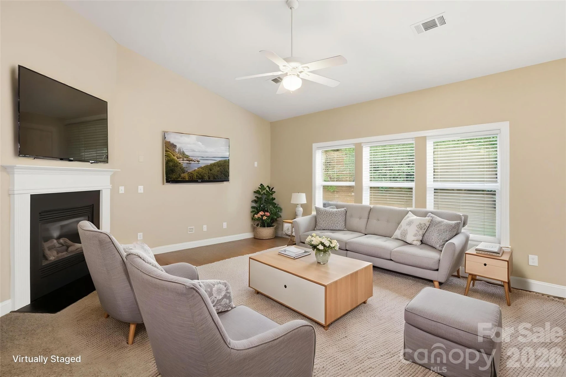 9527 Seamill Road - Photo 4