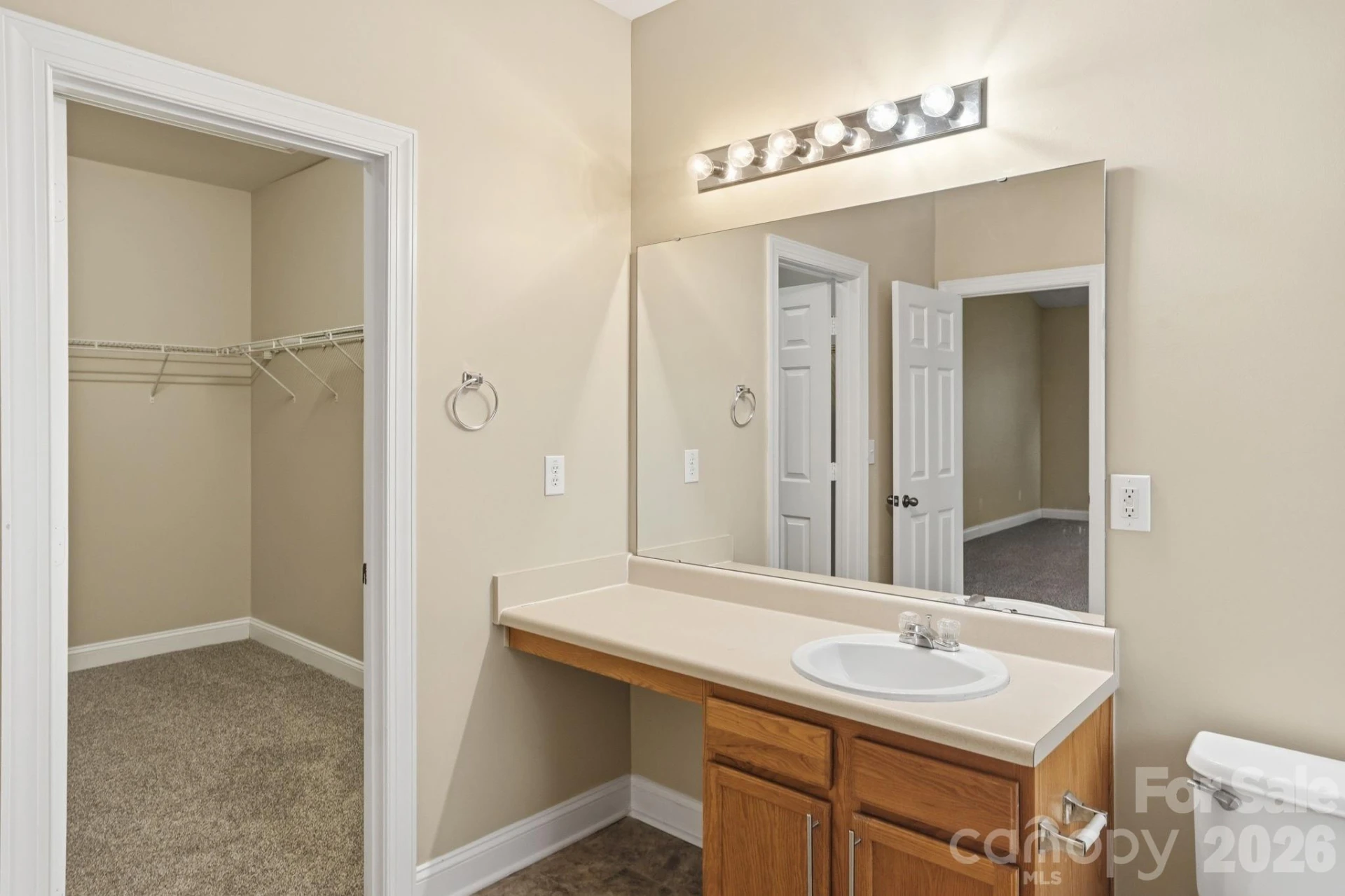 9527 Seamill Road - Photo 32