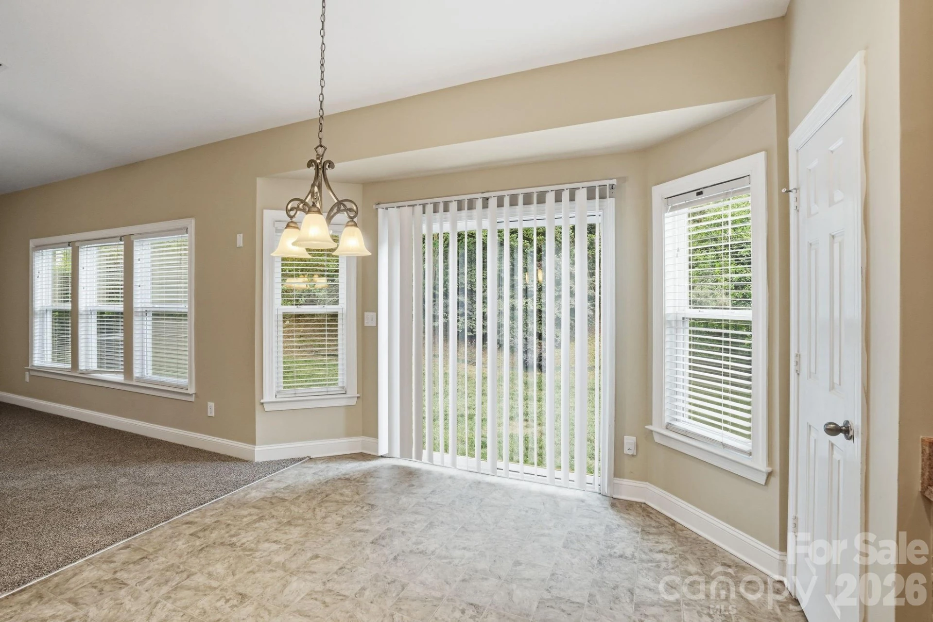 9527 Seamill Road - Photo 7