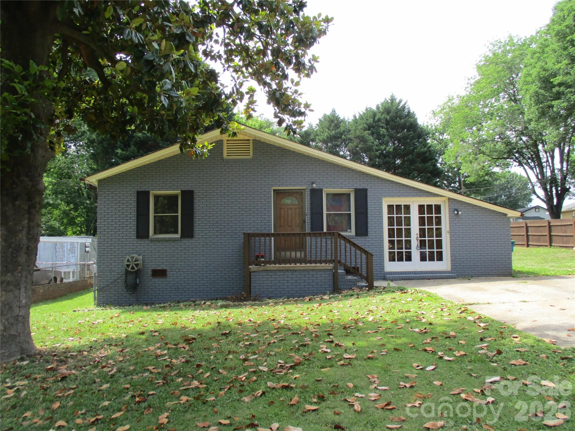 307 6th Street