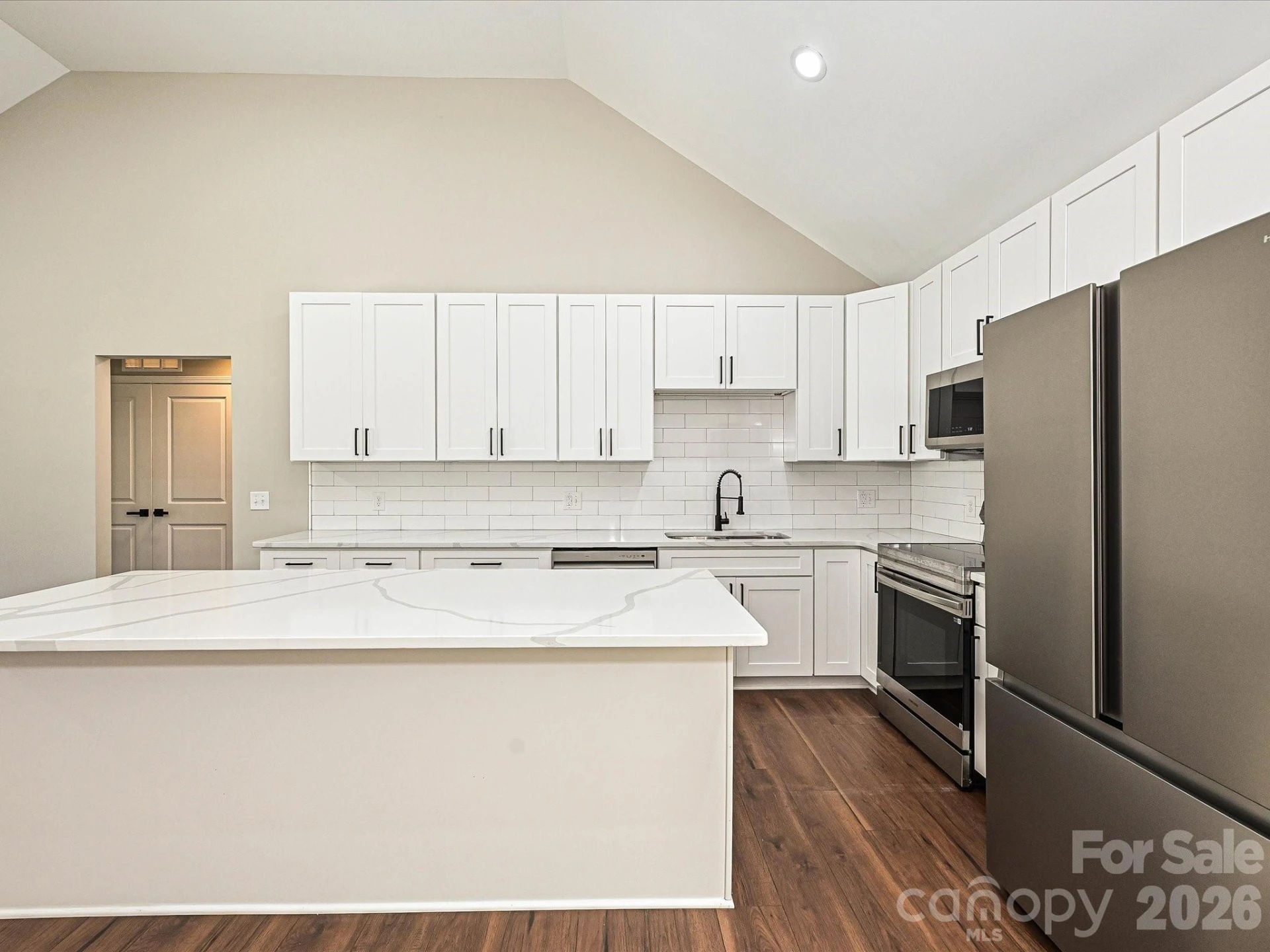 217 Ridley Street - Photo 16