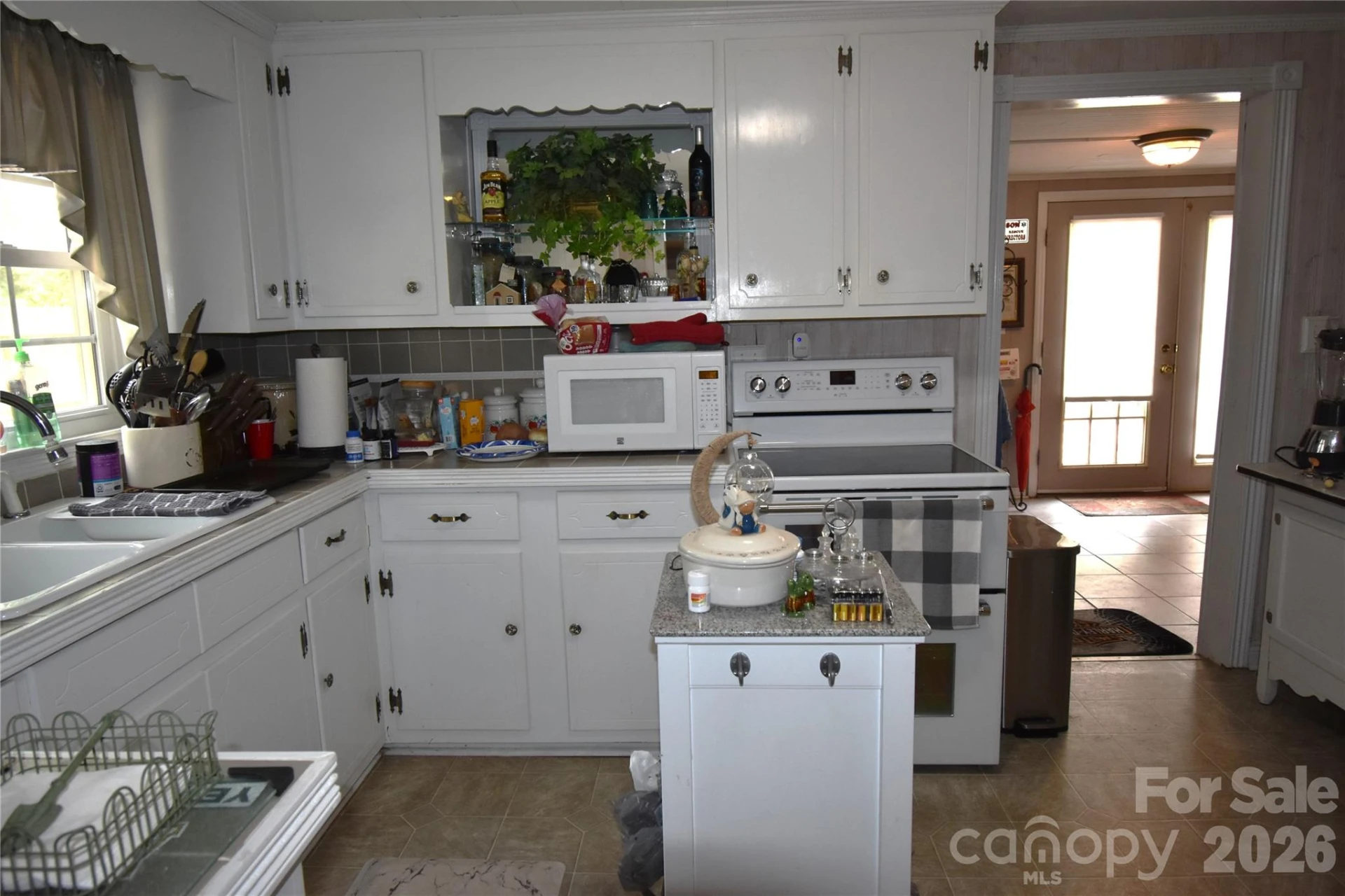 212 Sharon Avenue - Photo 13