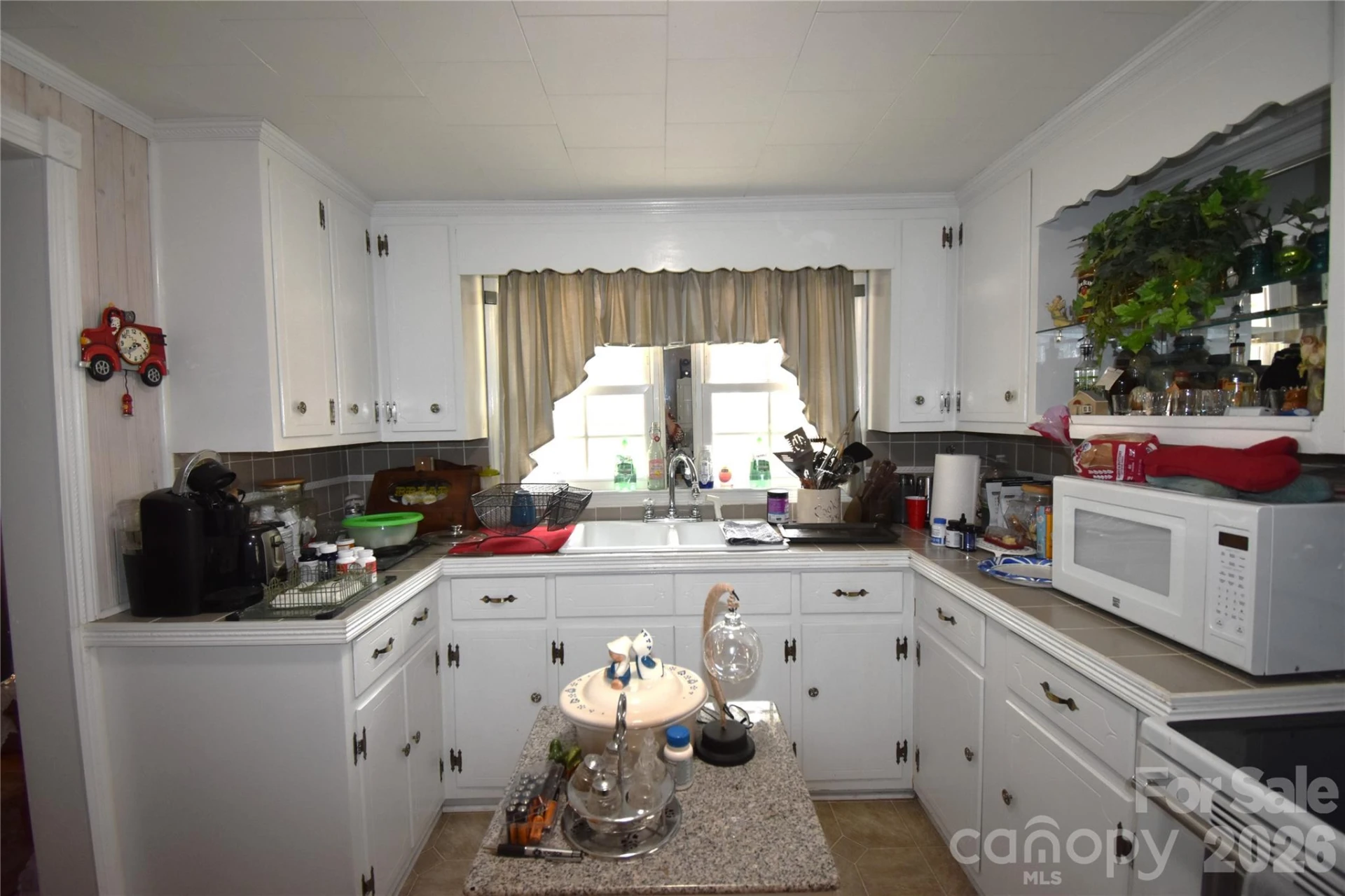 212 Sharon Avenue - Photo 14