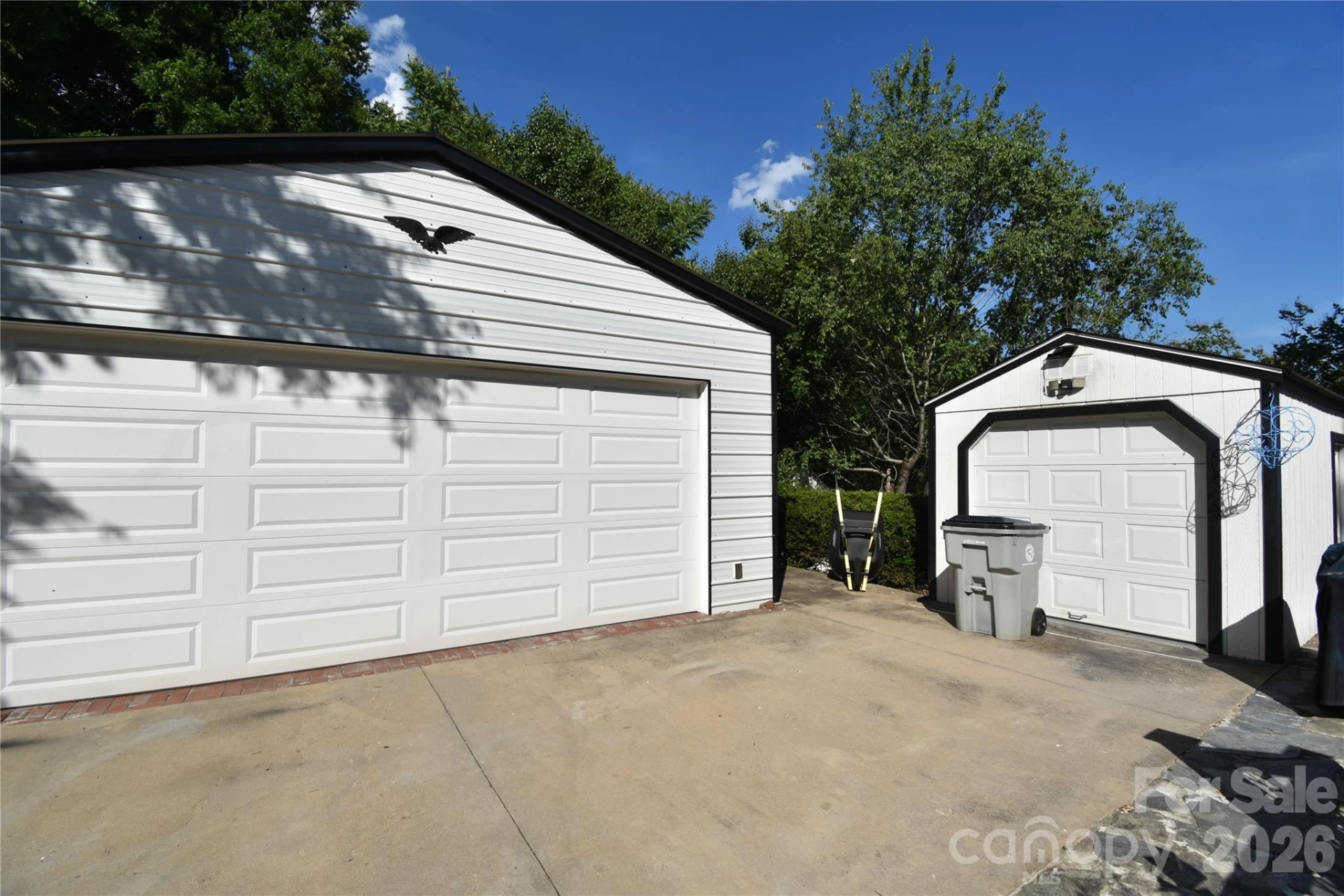212 Sharon Avenue - Photo 6