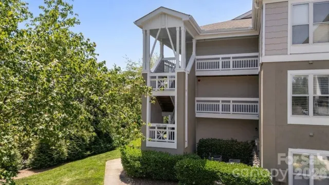 1338 Torrence Circle