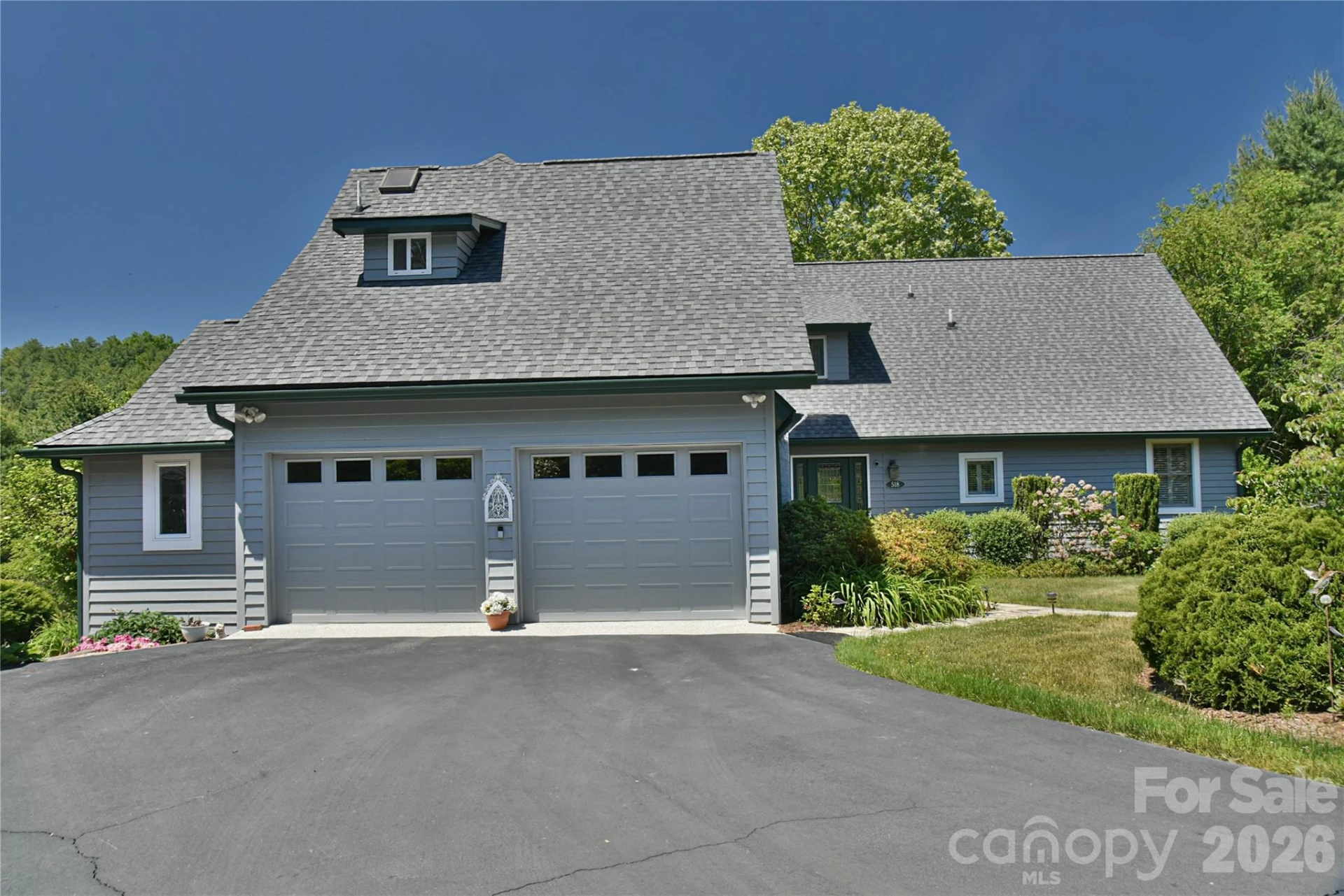 518 Forest Ridge Drive - Photo 2