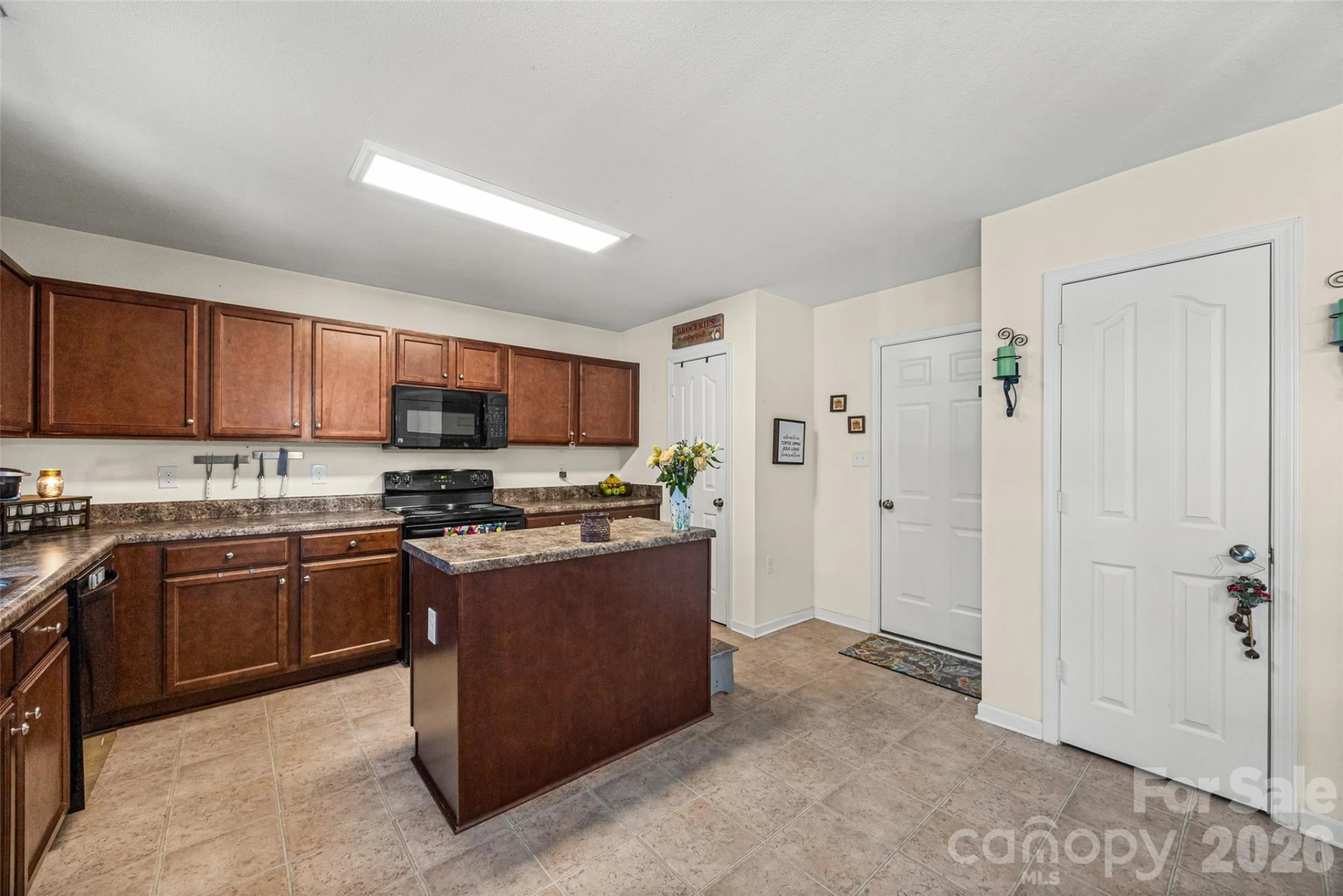 707 Waterlemon Way - Photo 11