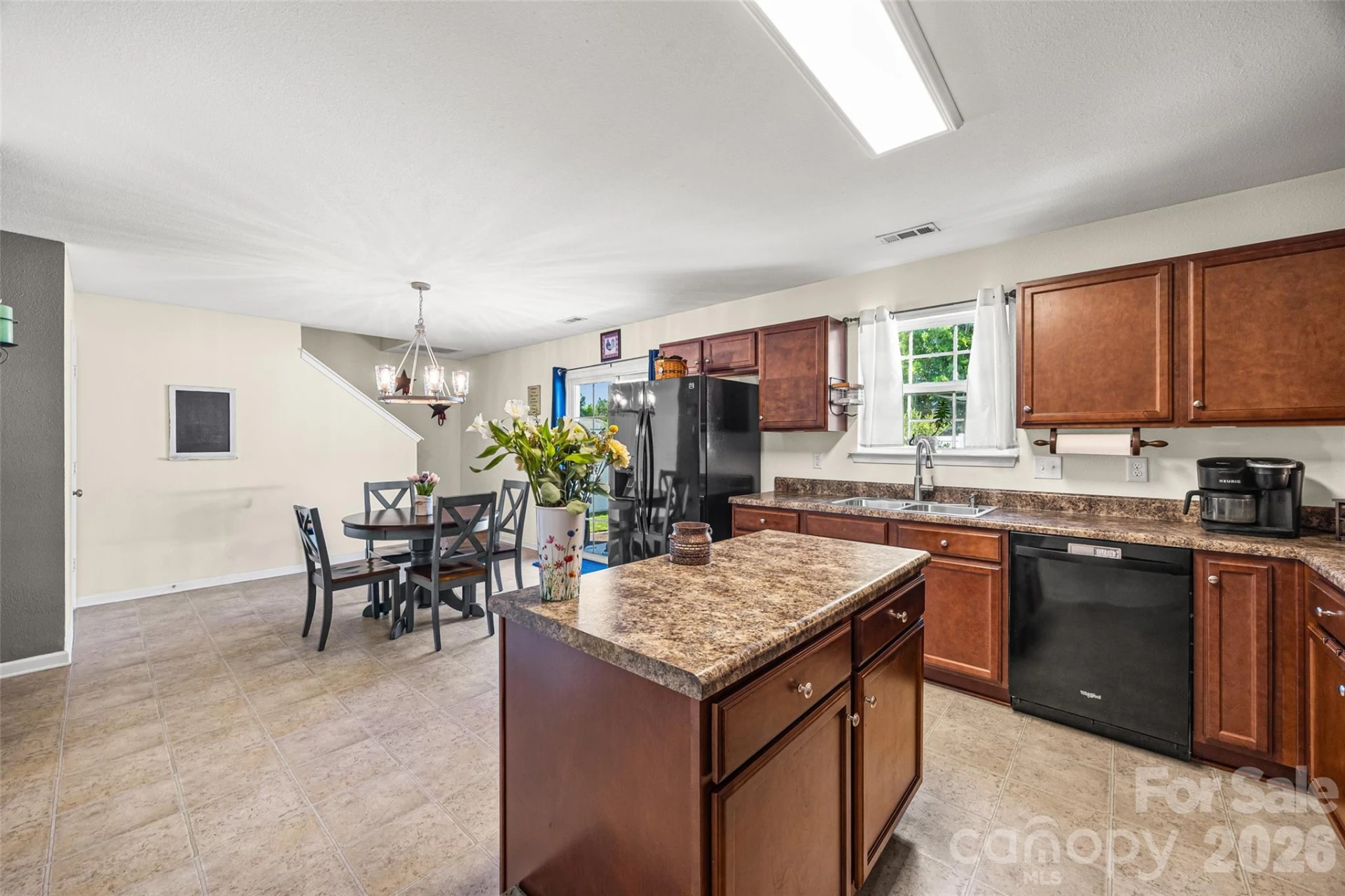 707 Waterlemon Way - Photo 12