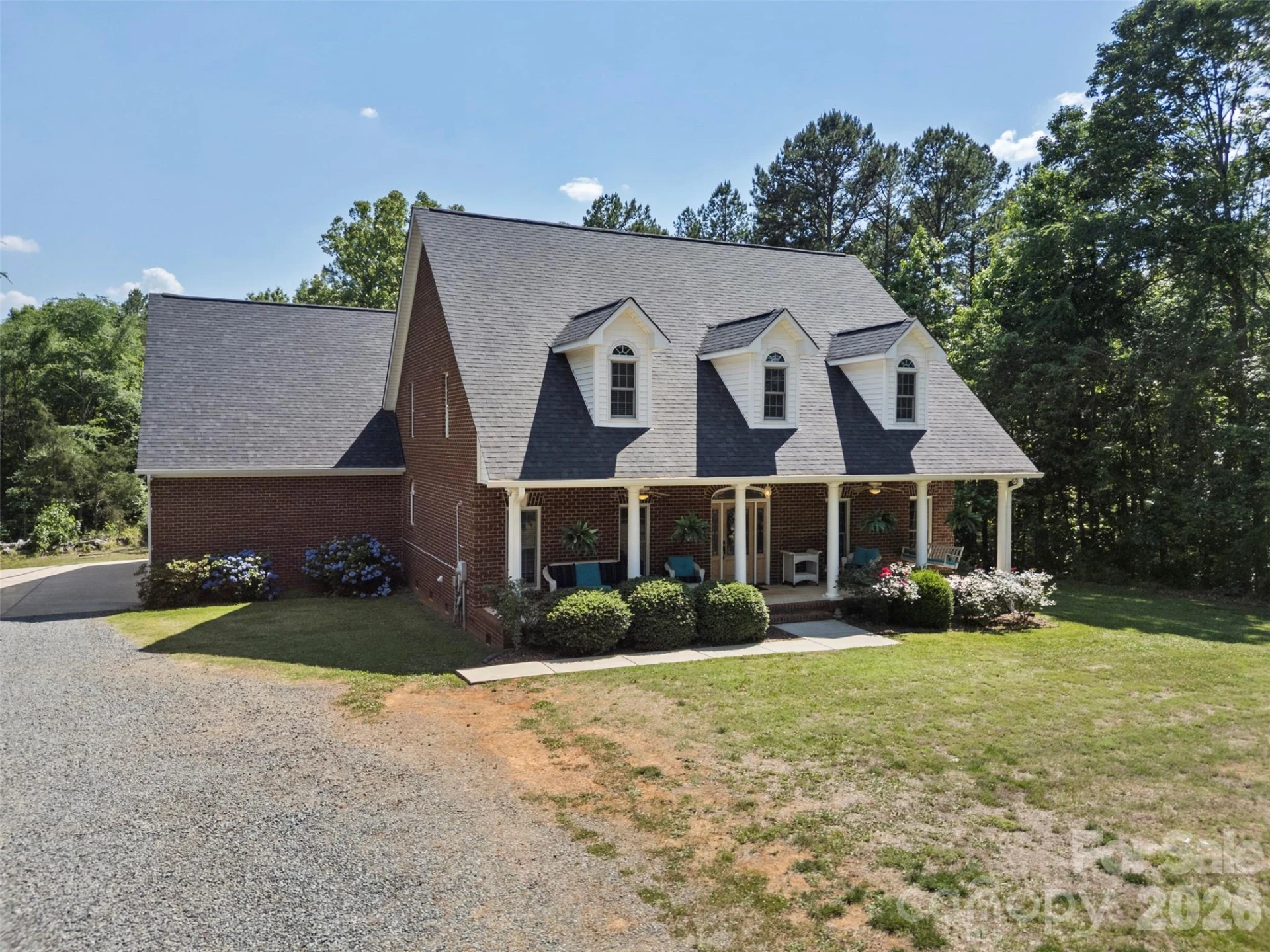 710 Sleepy Hollow Road - Photo 4