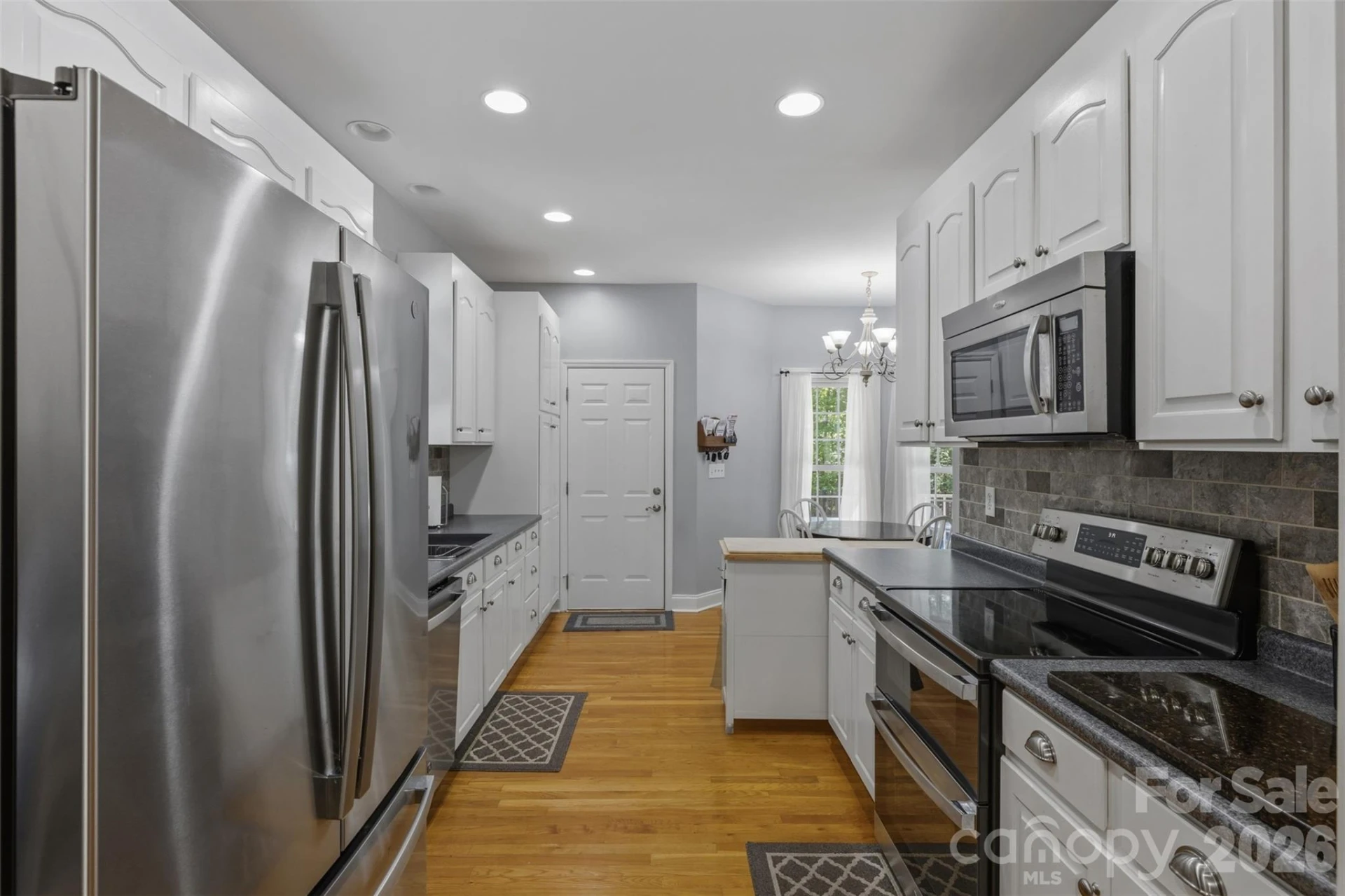 710 Sleepy Hollow Road - Photo 8