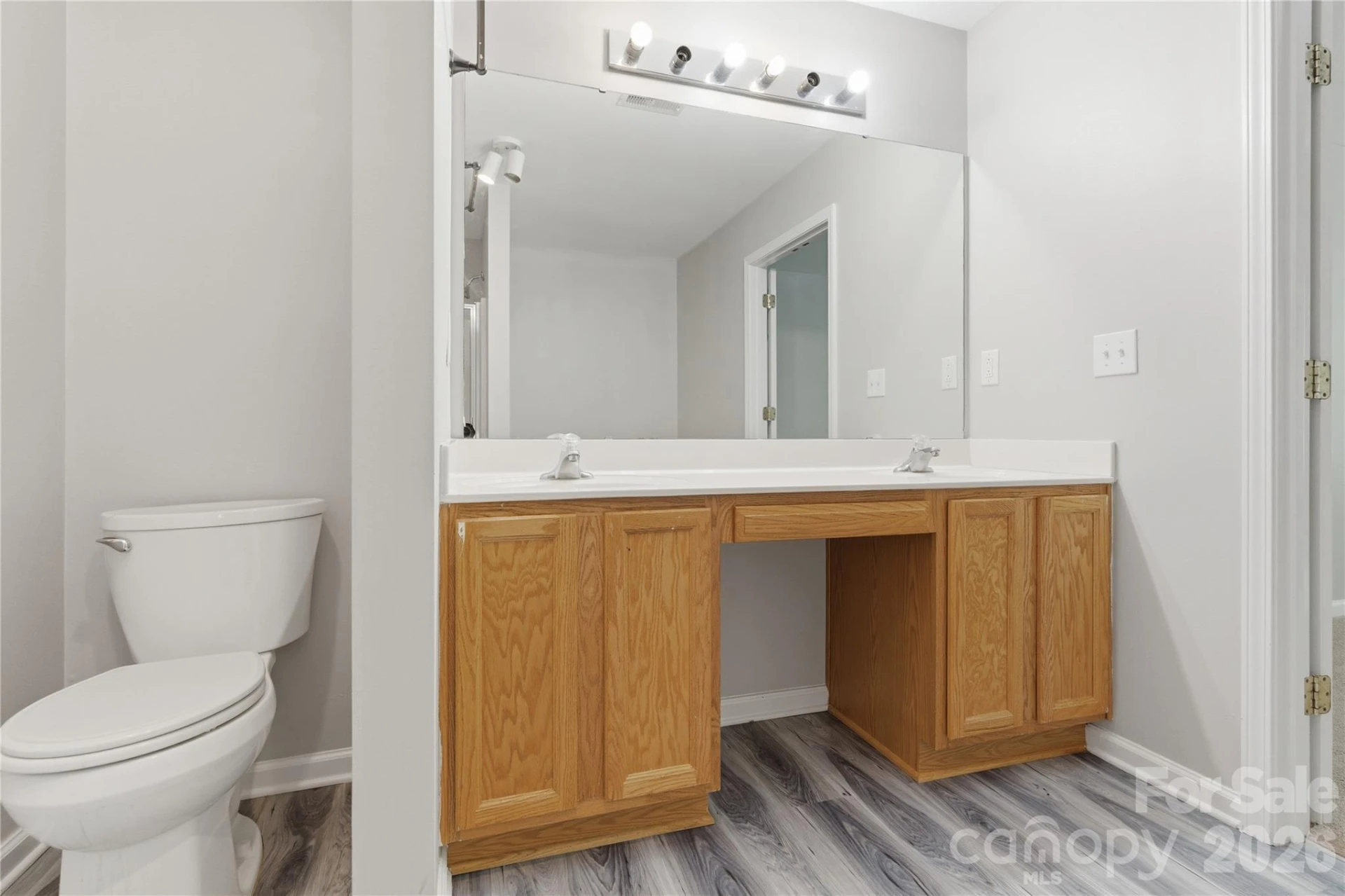 7723 Abigail Glen Drive - Photo 18