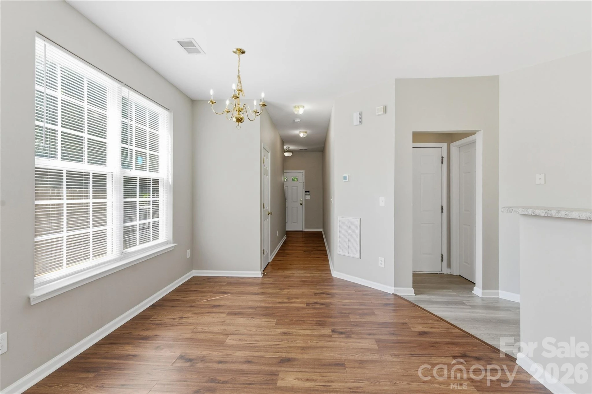 7723 Abigail Glen Drive - Photo 4