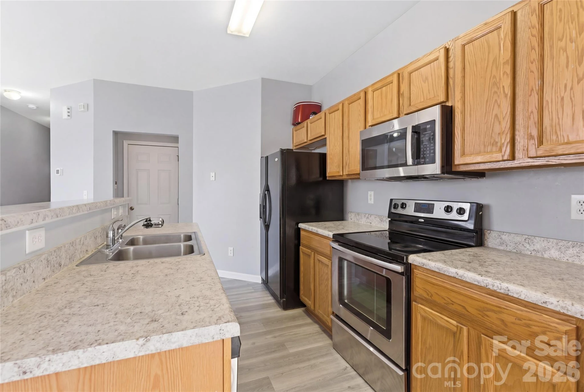 7723 Abigail Glen Drive - Photo 7