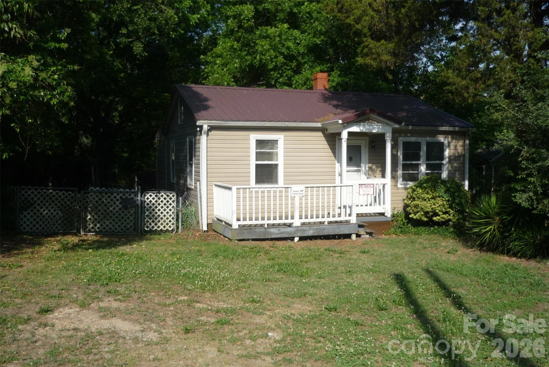 407 Pear Street - Photo 2
