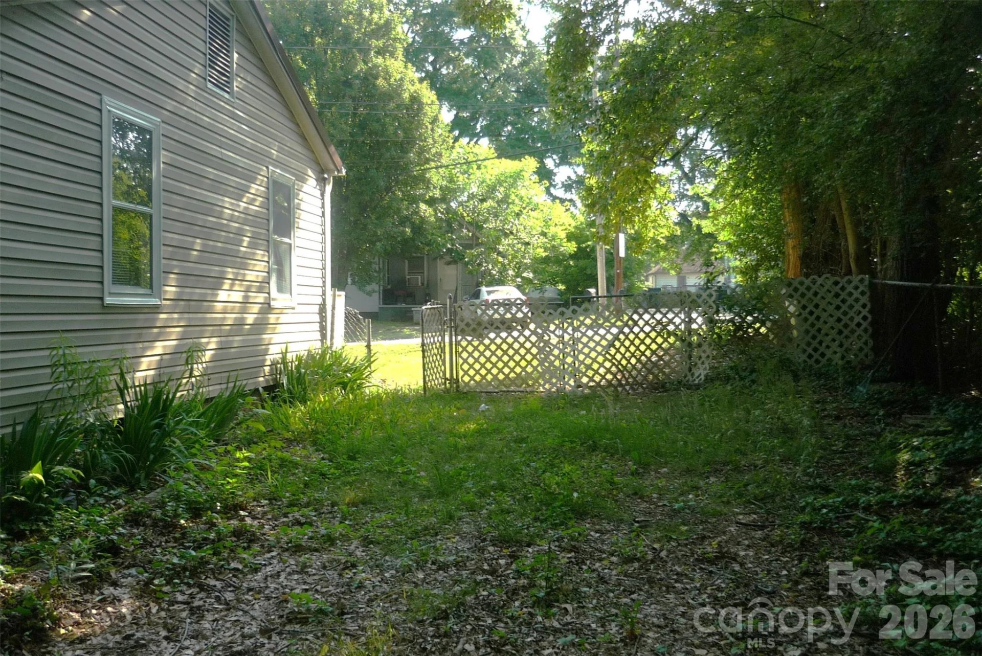 407 Pear Street - Photo 4