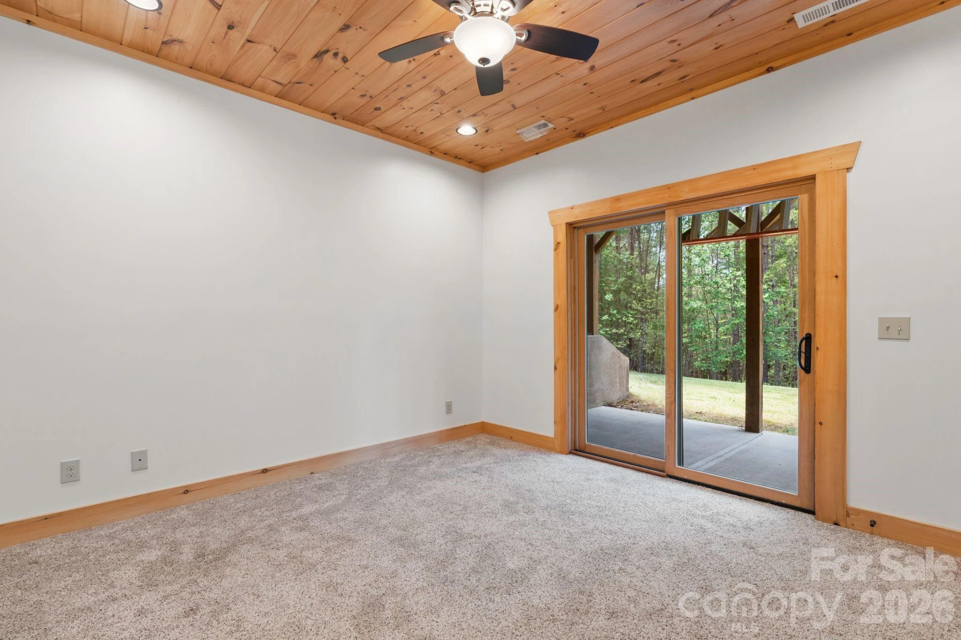 280 Hidden Lake Parkway - Photo 36
