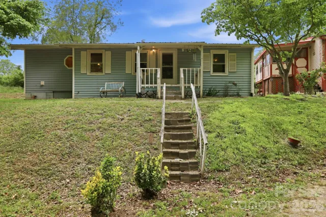 3383 Thickety Road