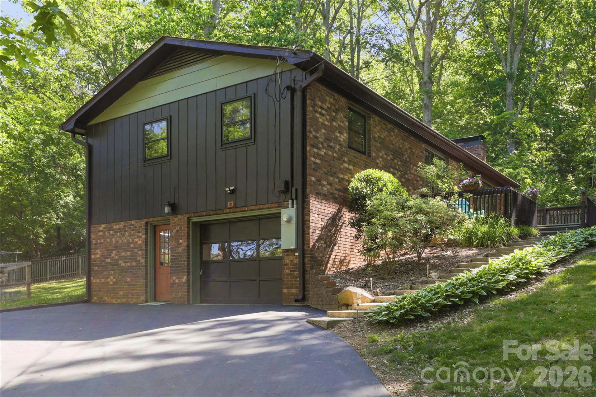 38 Nixon Terrace - Photo 3