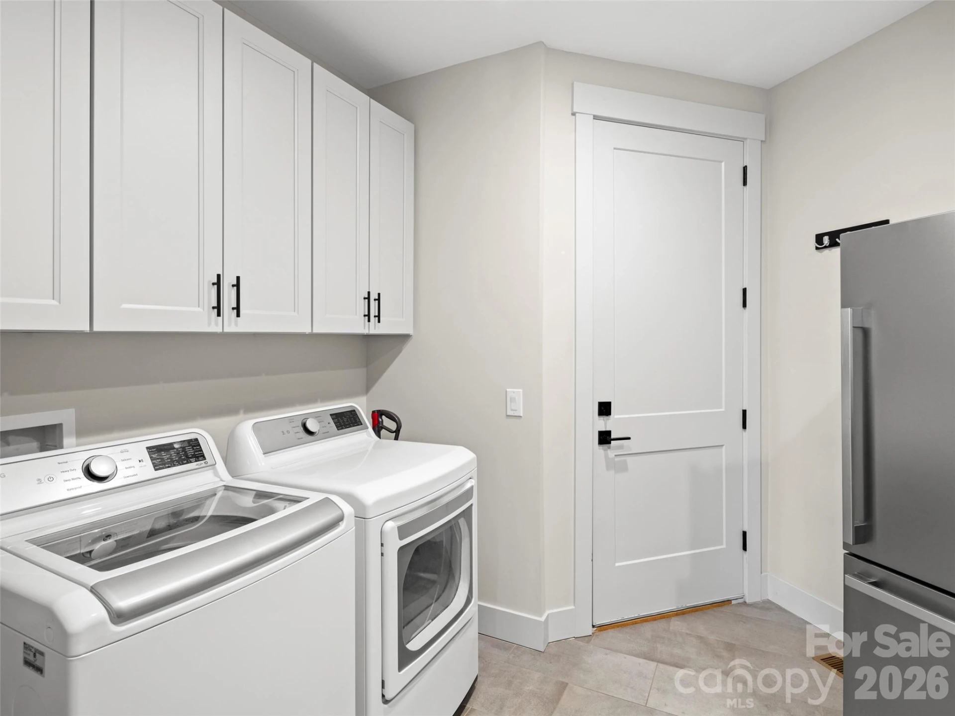 363 Samuel Drive - Photo 27