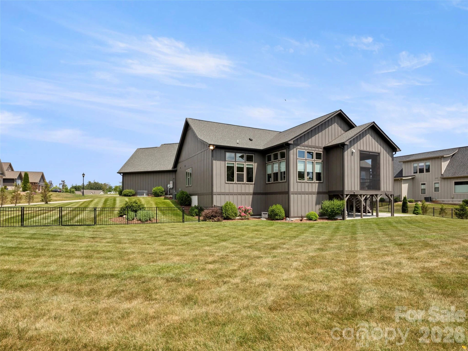 363 Samuel Drive - Photo 29