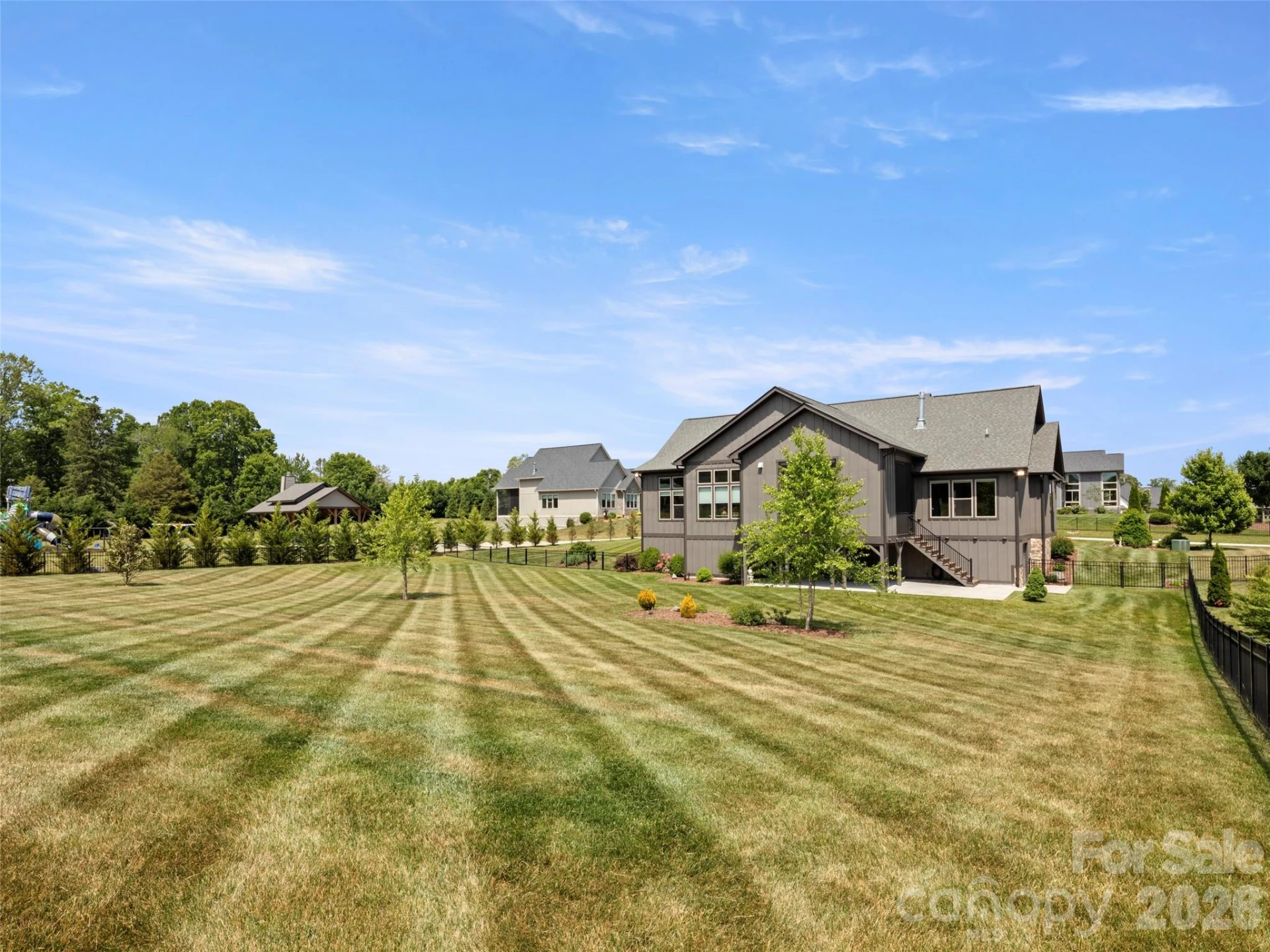 363 Samuel Drive - Photo 31