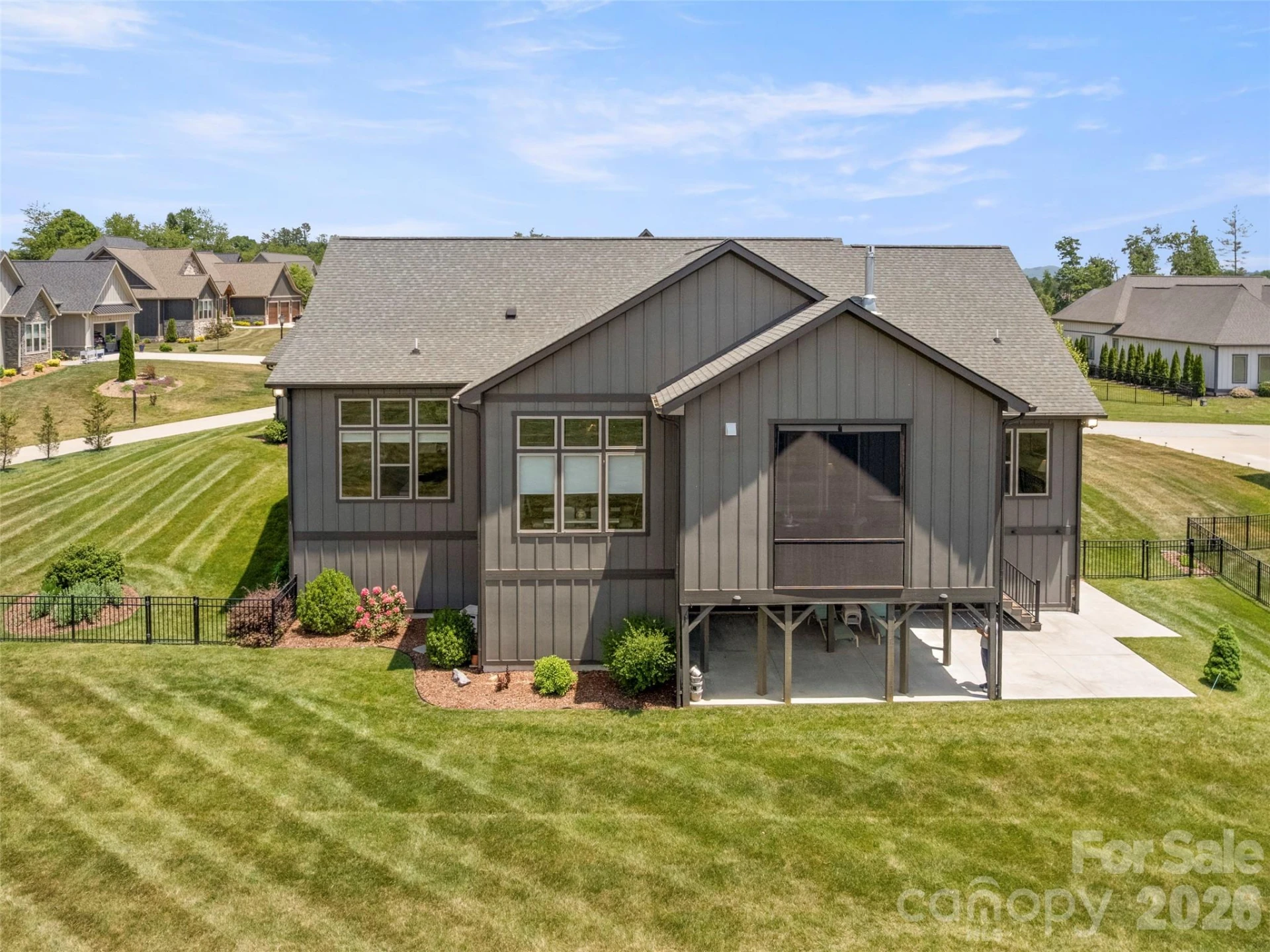 363 Samuel Drive - Photo 32