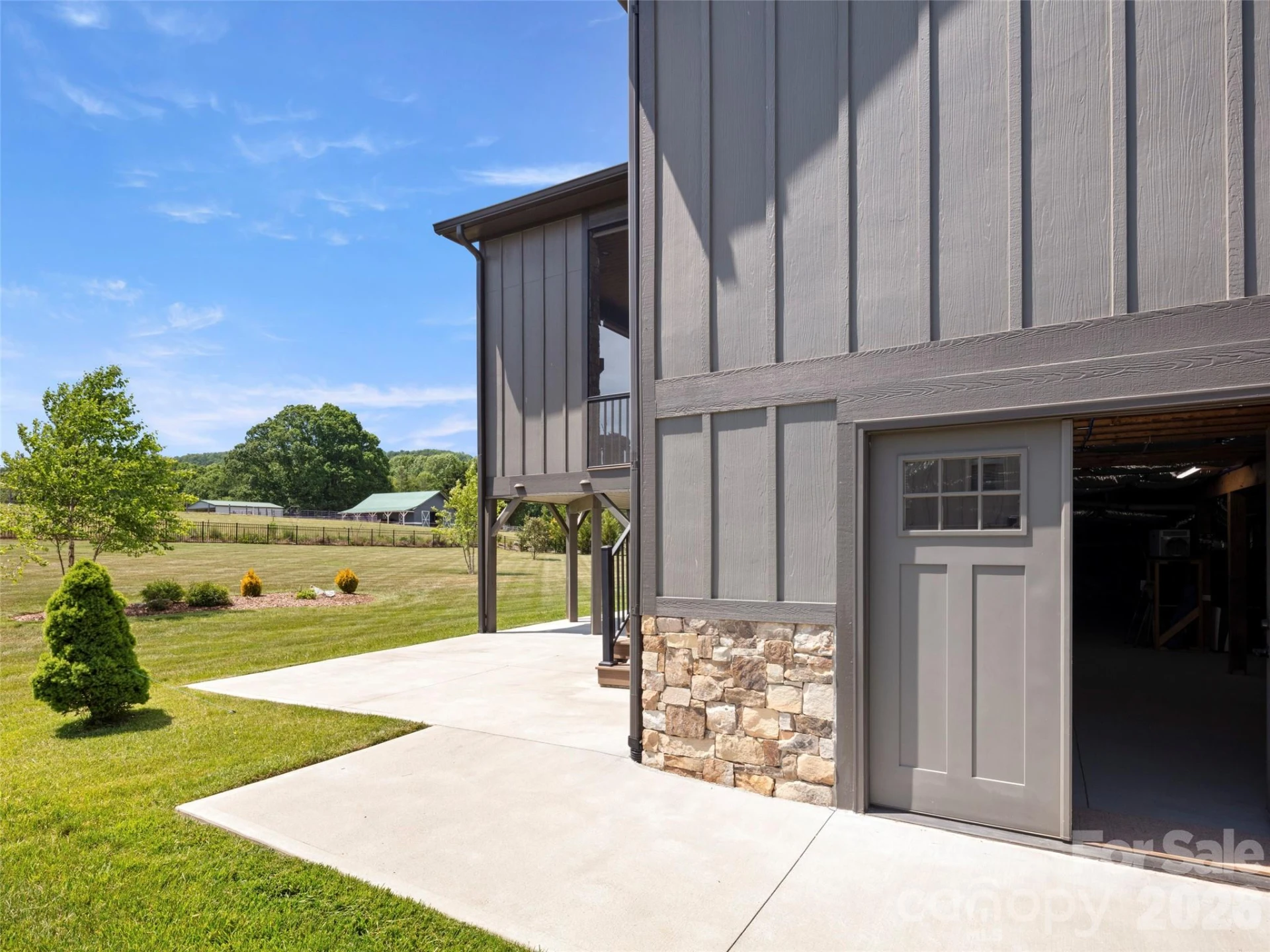 363 Samuel Drive - Photo 37