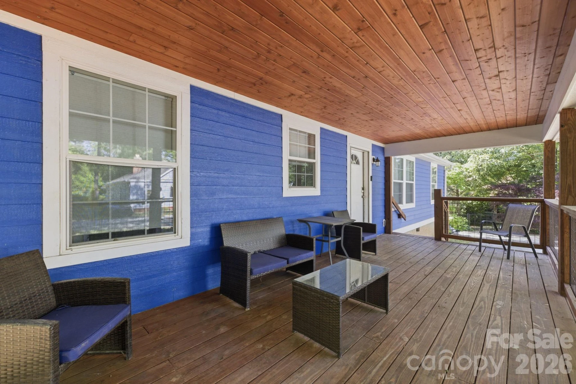 144 Hanover Street - Photo 2