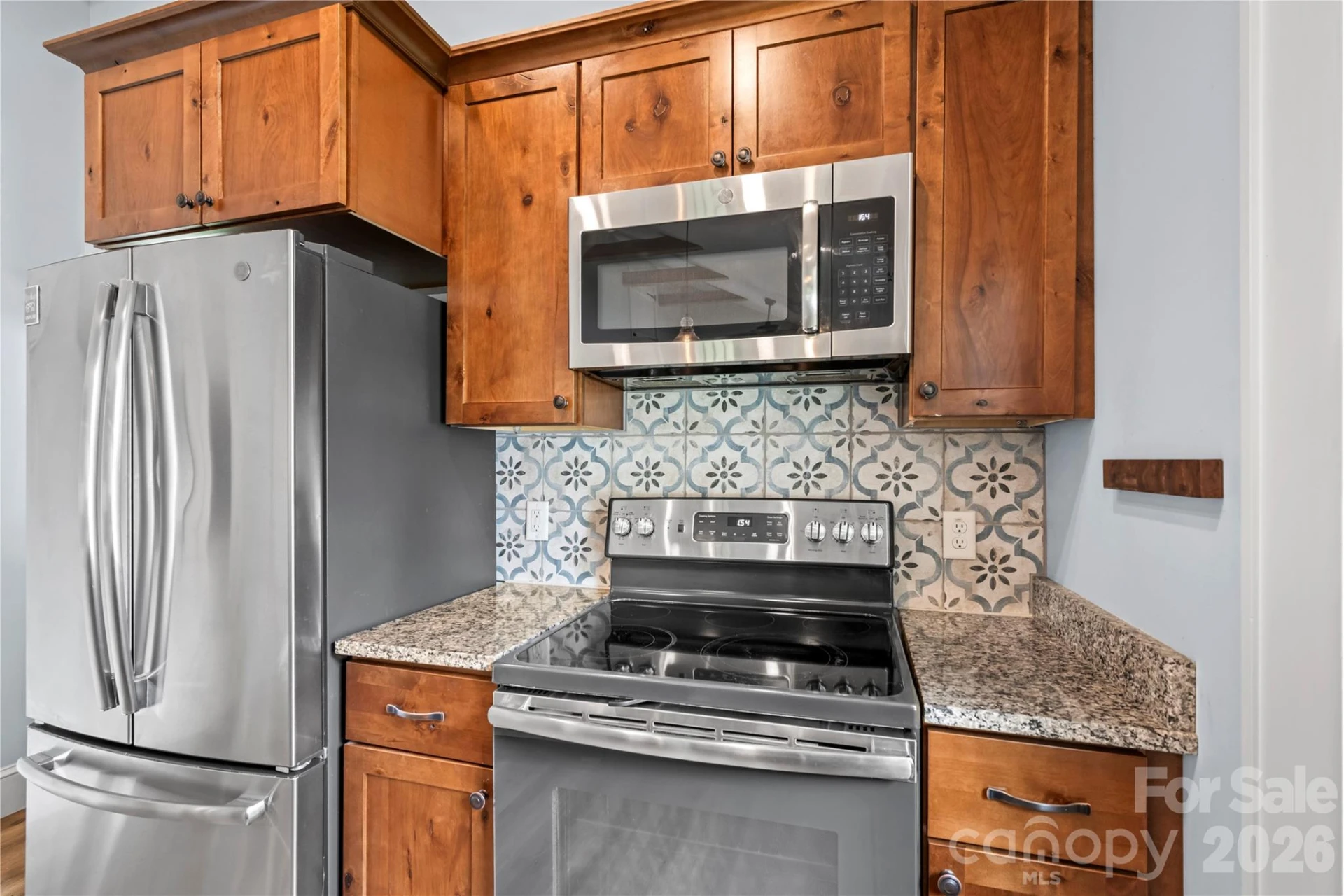 130 Winston Avenue - Photo 11