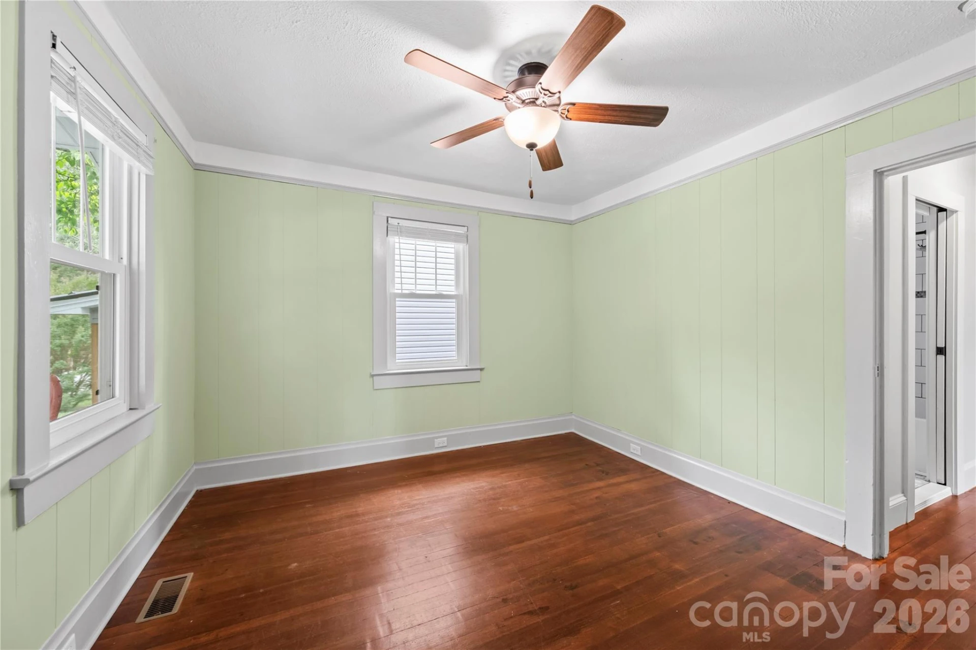 130 Winston Avenue - Photo 18