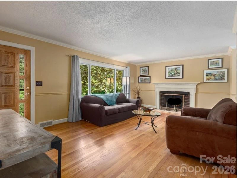 112 Lyndale Road - Photo 5
