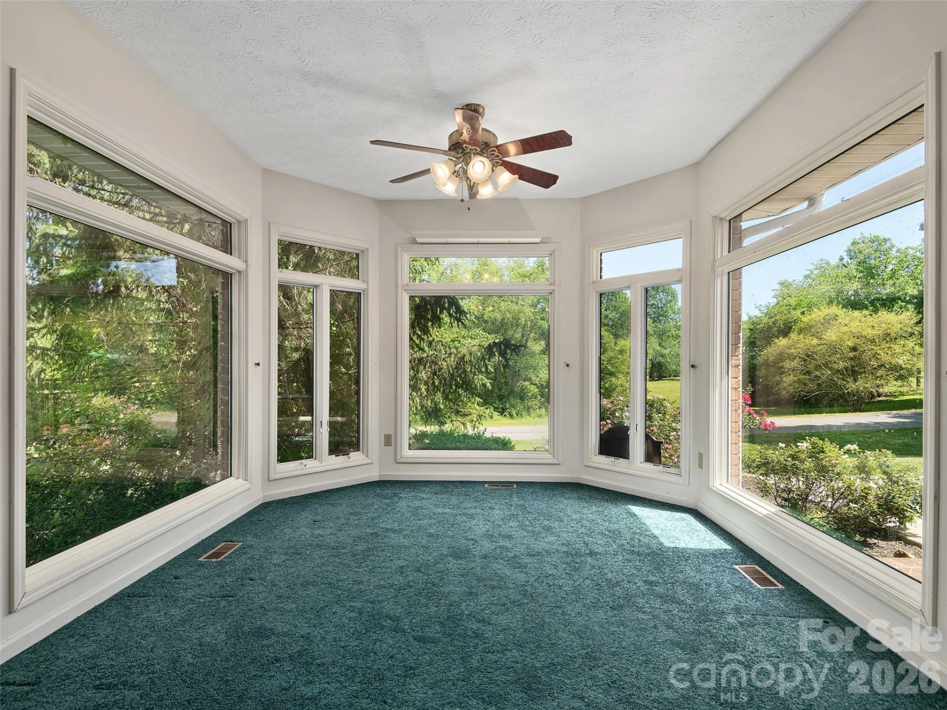 39 Beaumont Drive - Photo 11