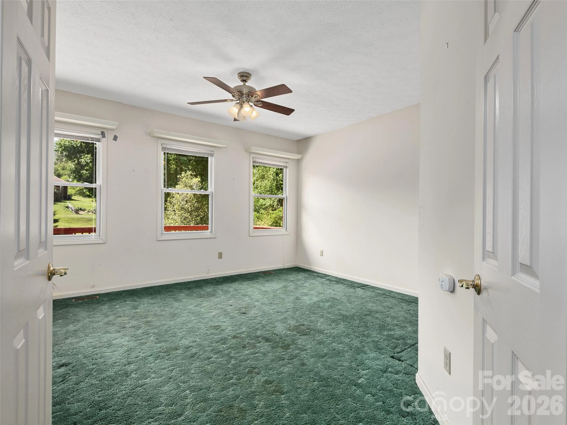 39 Beaumont Drive - Photo 14