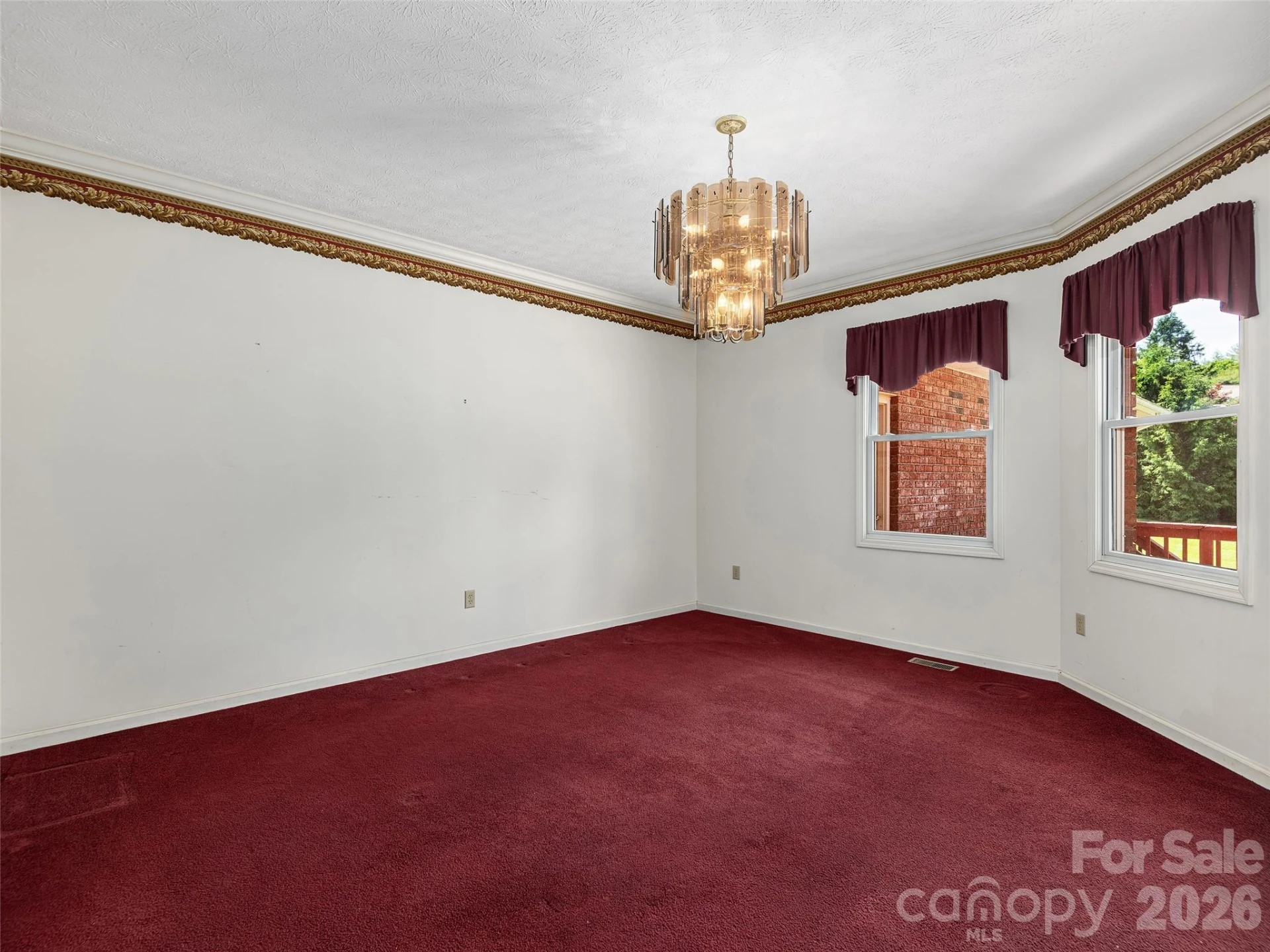 39 Beaumont Drive - Photo 5