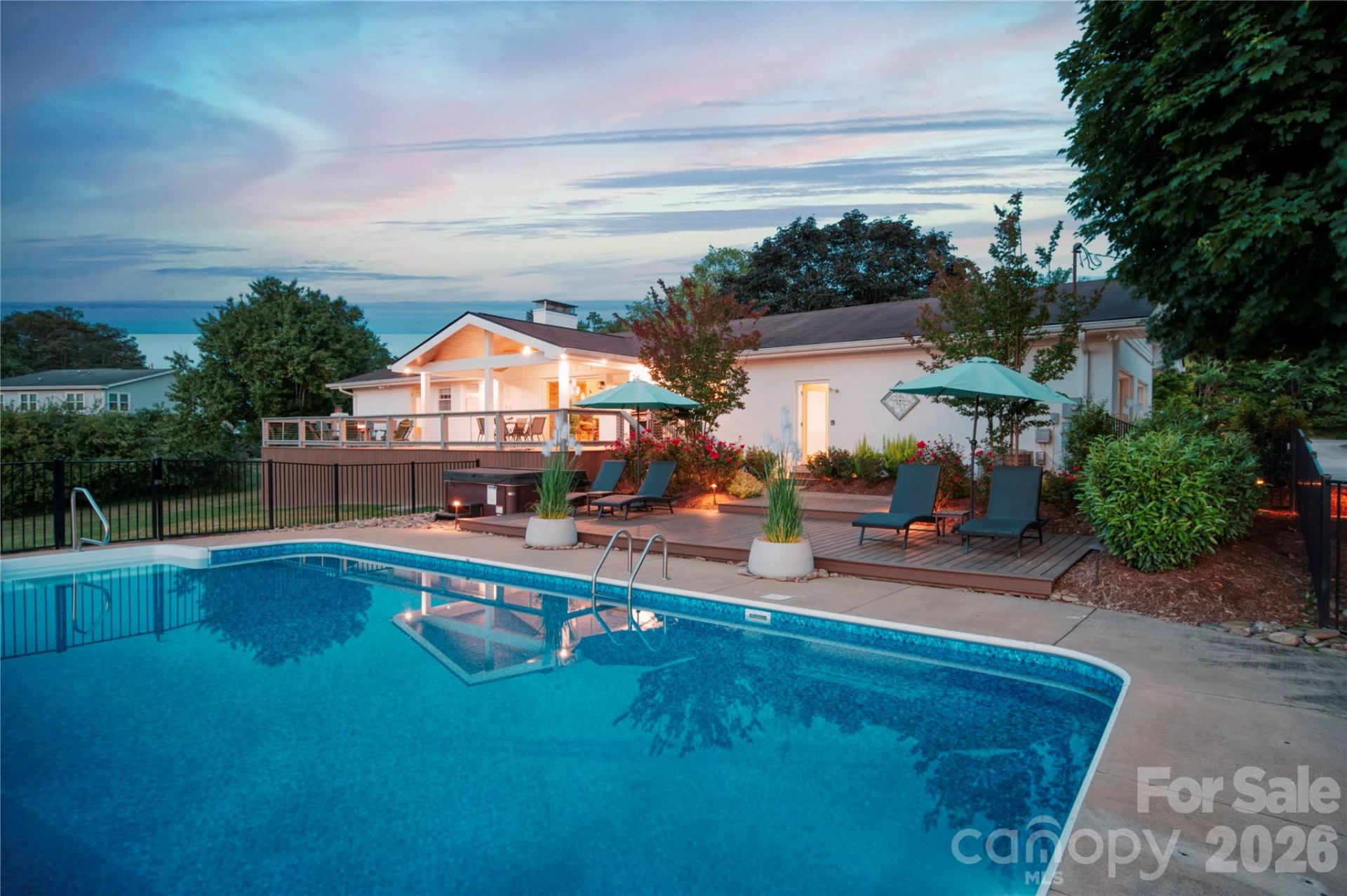 134 Oakview Road