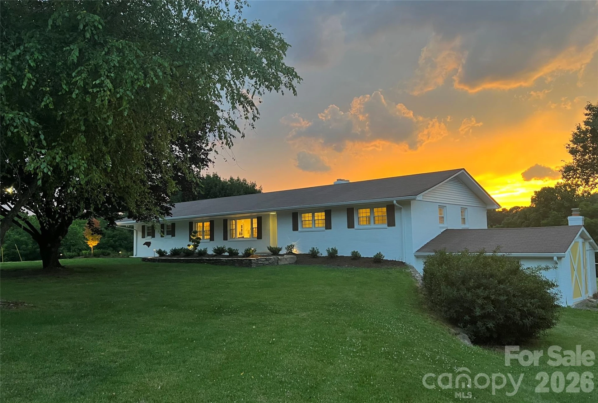 134 Oakview Road - Photo 3