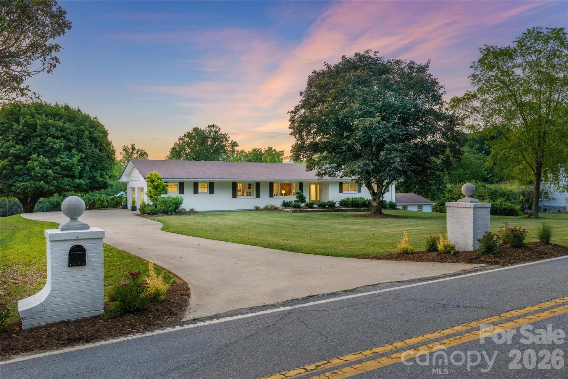 134 Oakview Road - Photo 4