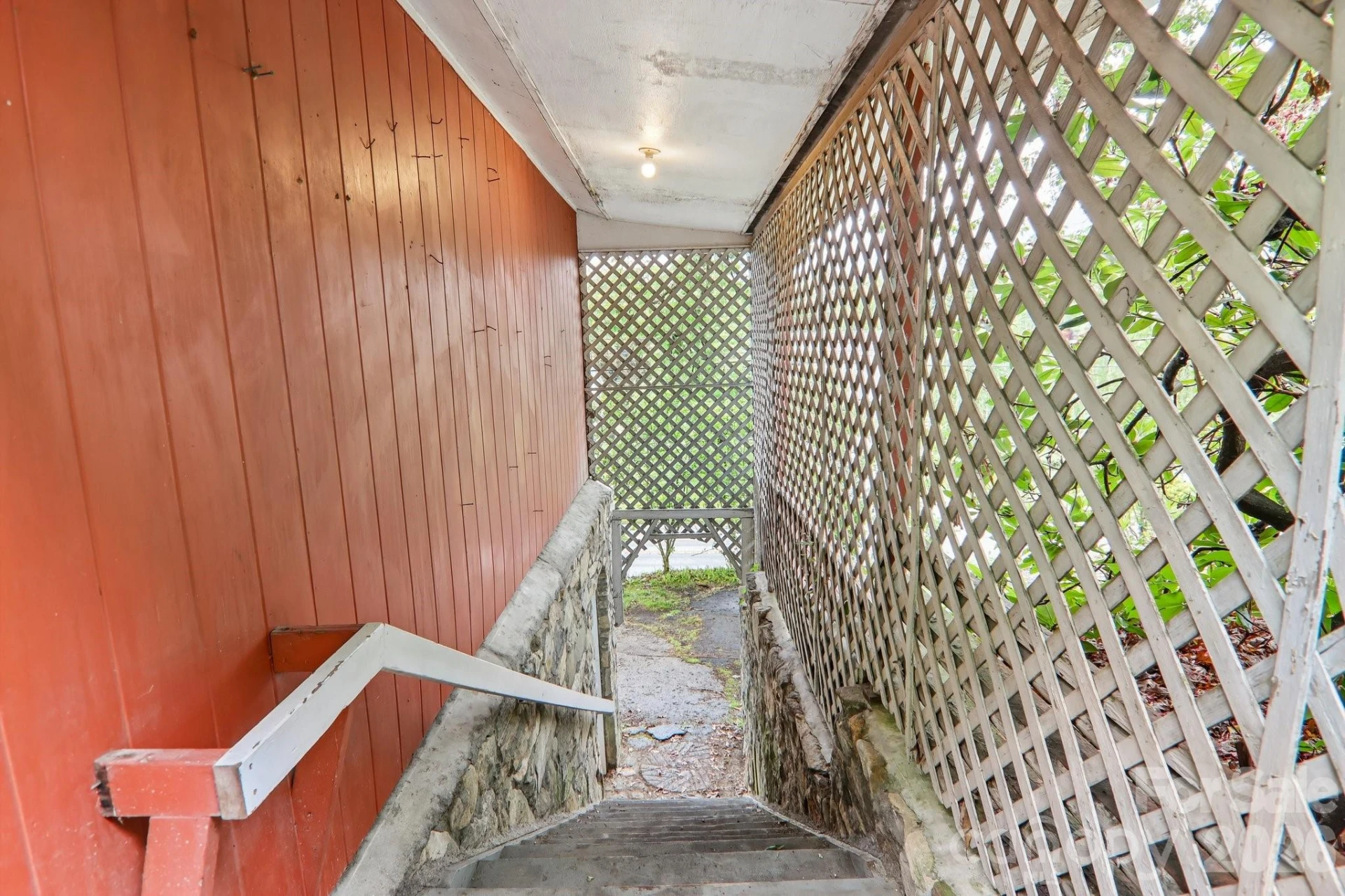 1157 Main Street - Photo 32