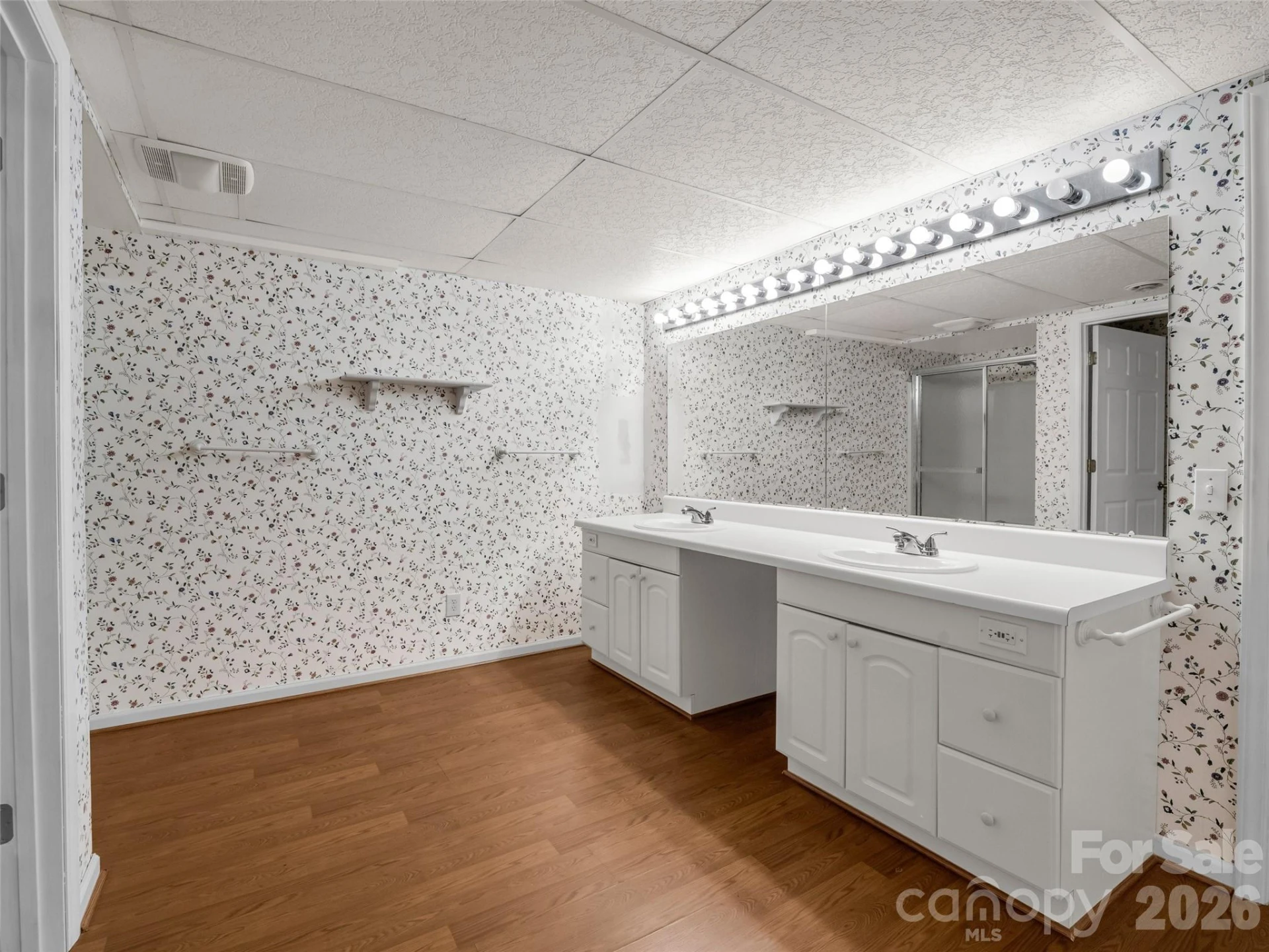 525 Maren Court - Photo 30